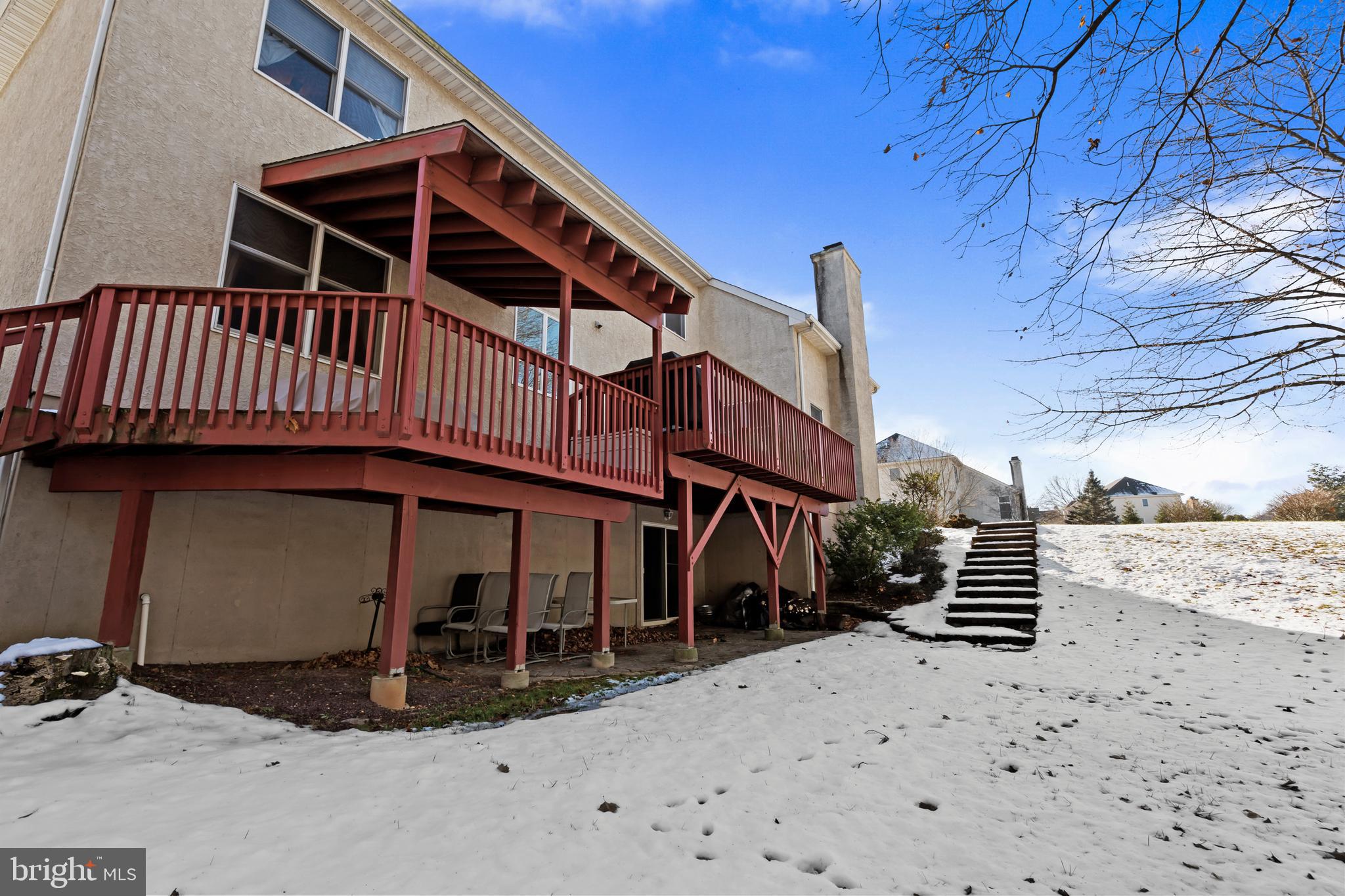 HILLS AT NORTHAMPT - Residential