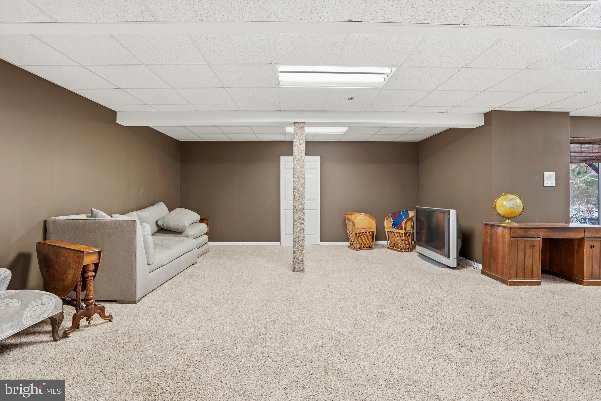 HILLS AT NORTHAMPT - Residential