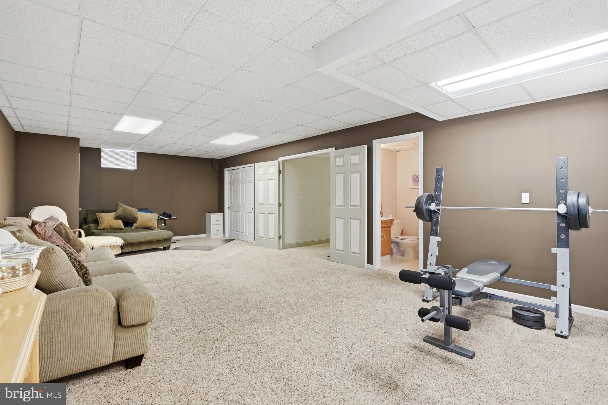 HILLS AT NORTHAMPT - Residential