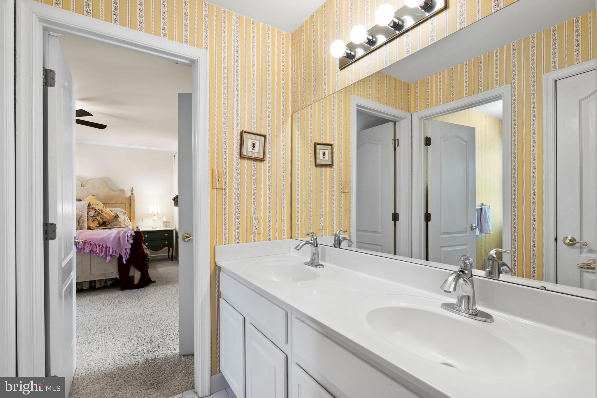 HILLS AT NORTHAMPT - Residential