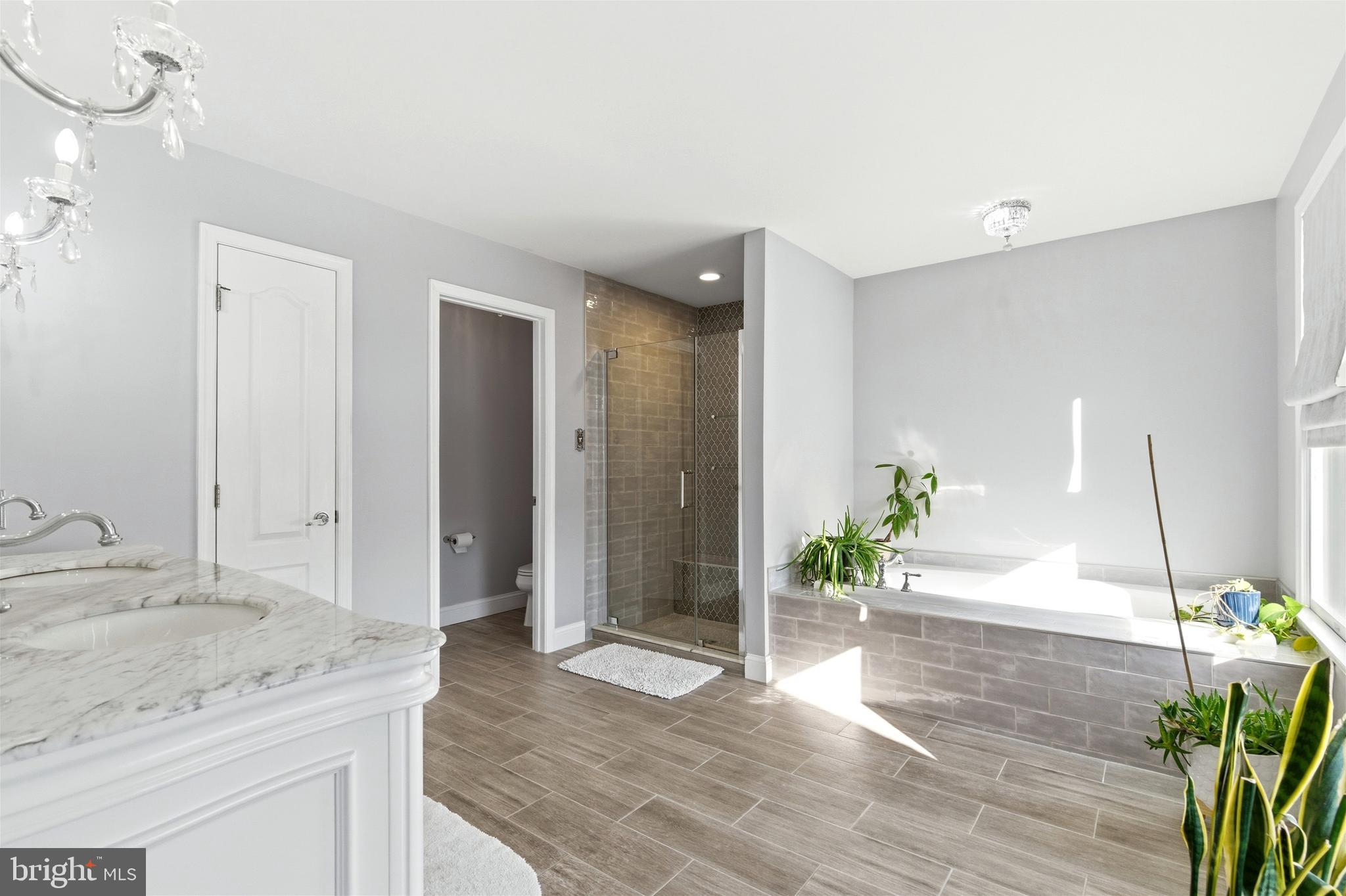 HILLS AT NORTHAMPT - Residential