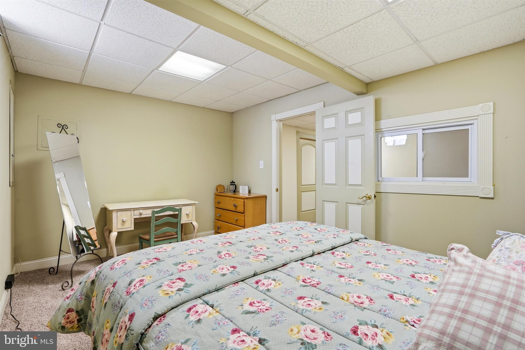 HILLS AT NORTHAMPT - Residential