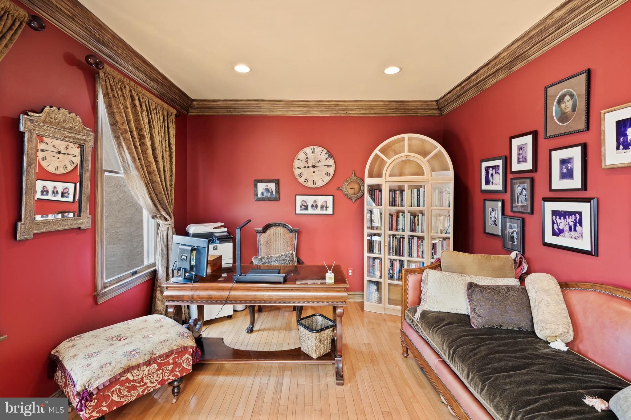 HILLS AT NORTHAMPT - Residential