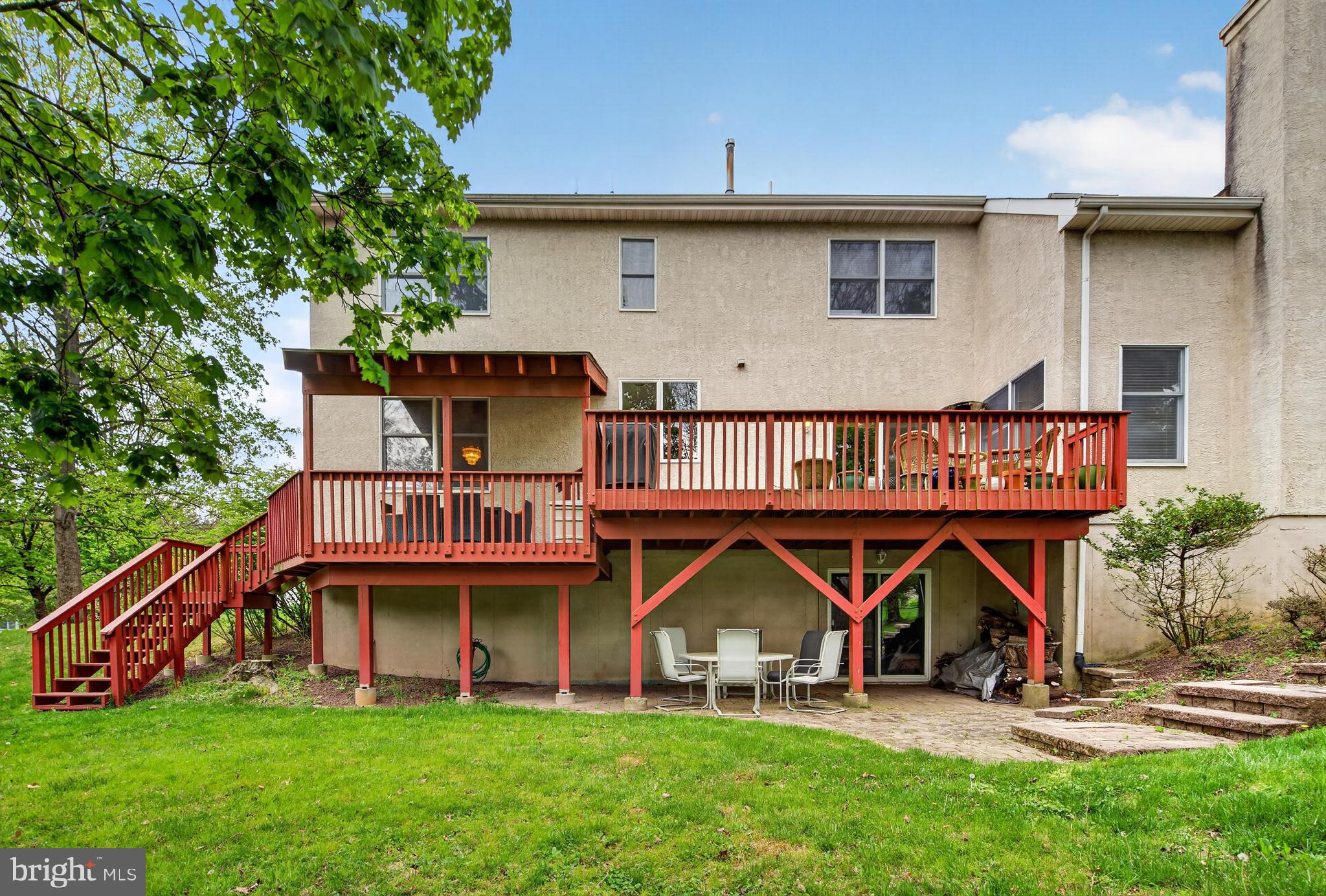HILLS AT NORTHAMPT - Residential