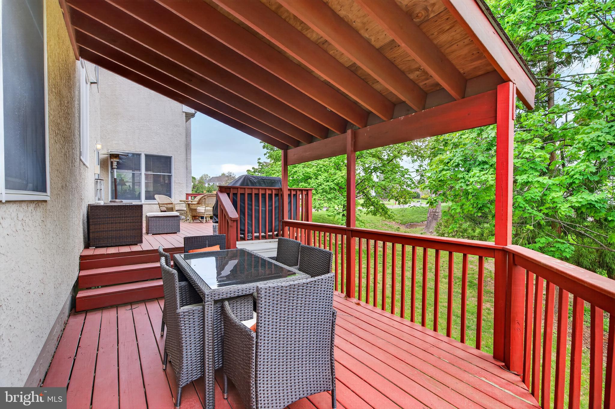HILLS AT NORTHAMPT - Residential