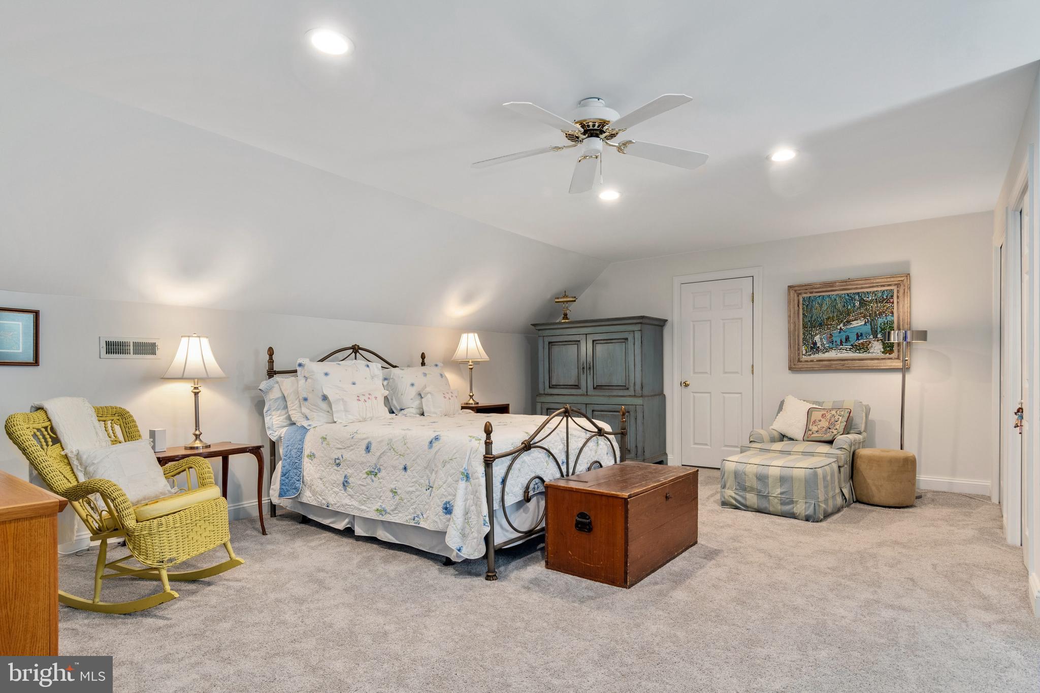 EARLES BRANCH - Residential