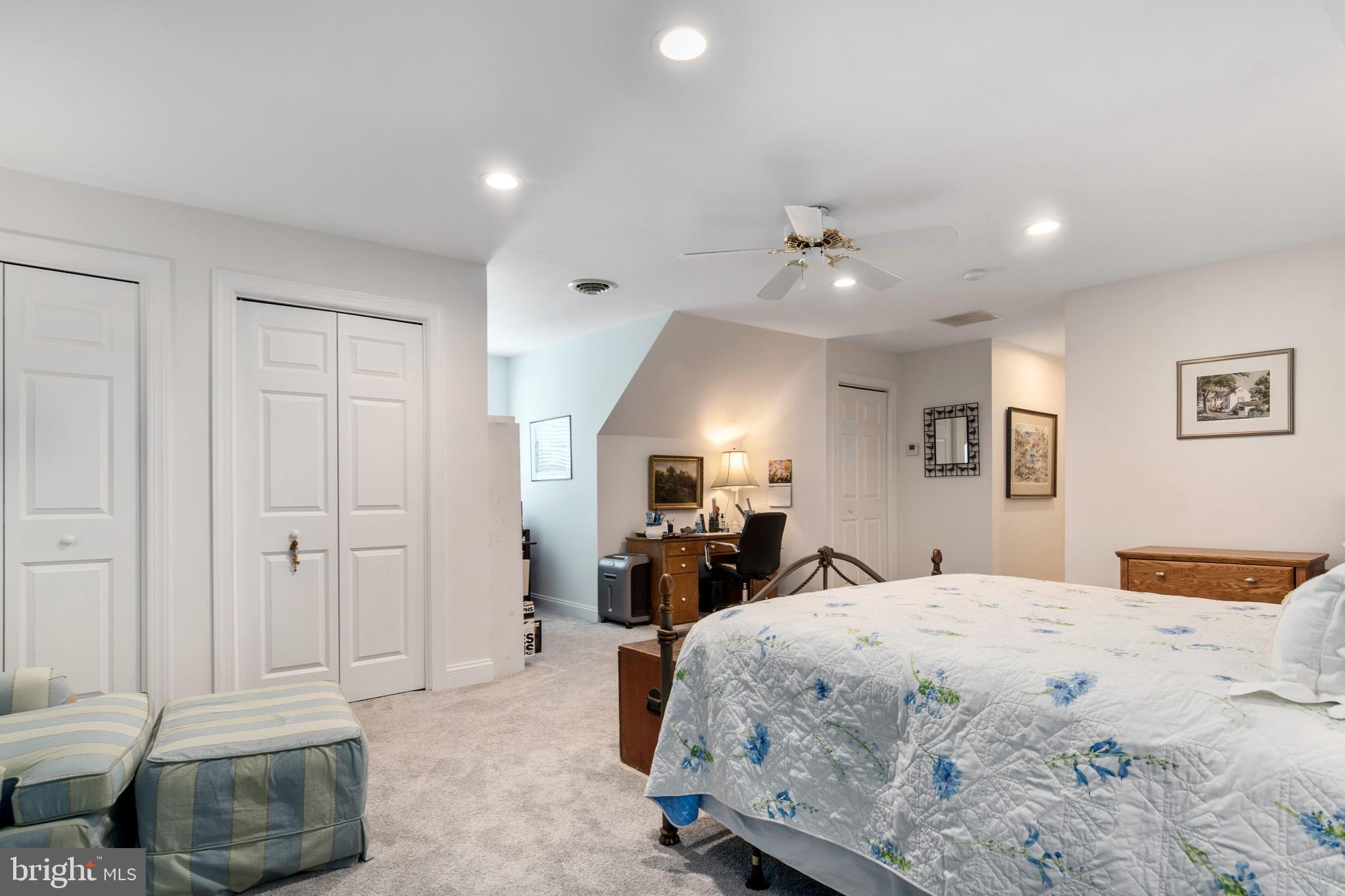 EARLES BRANCH - Residential