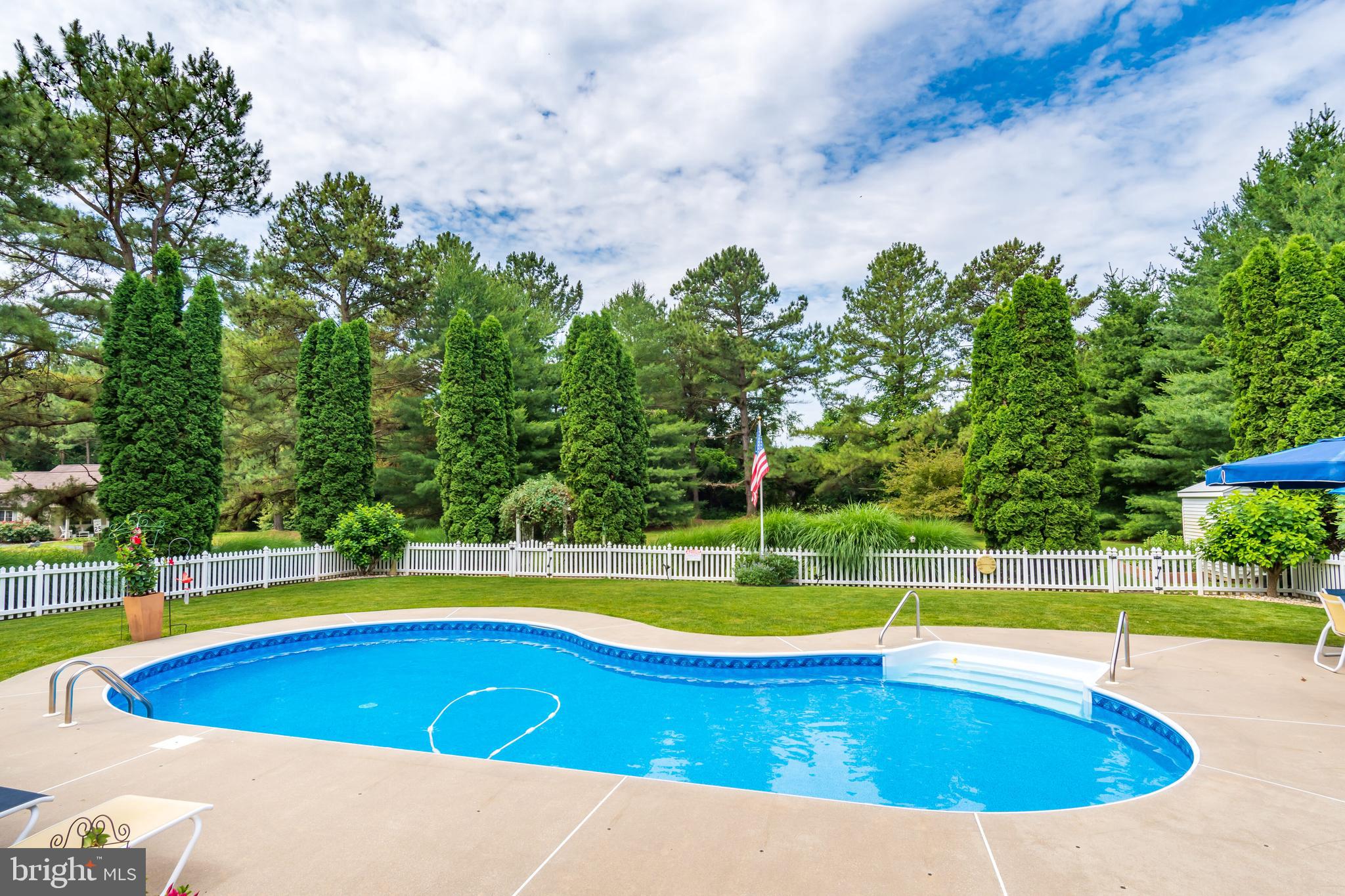 EARLES BRANCH - Residential