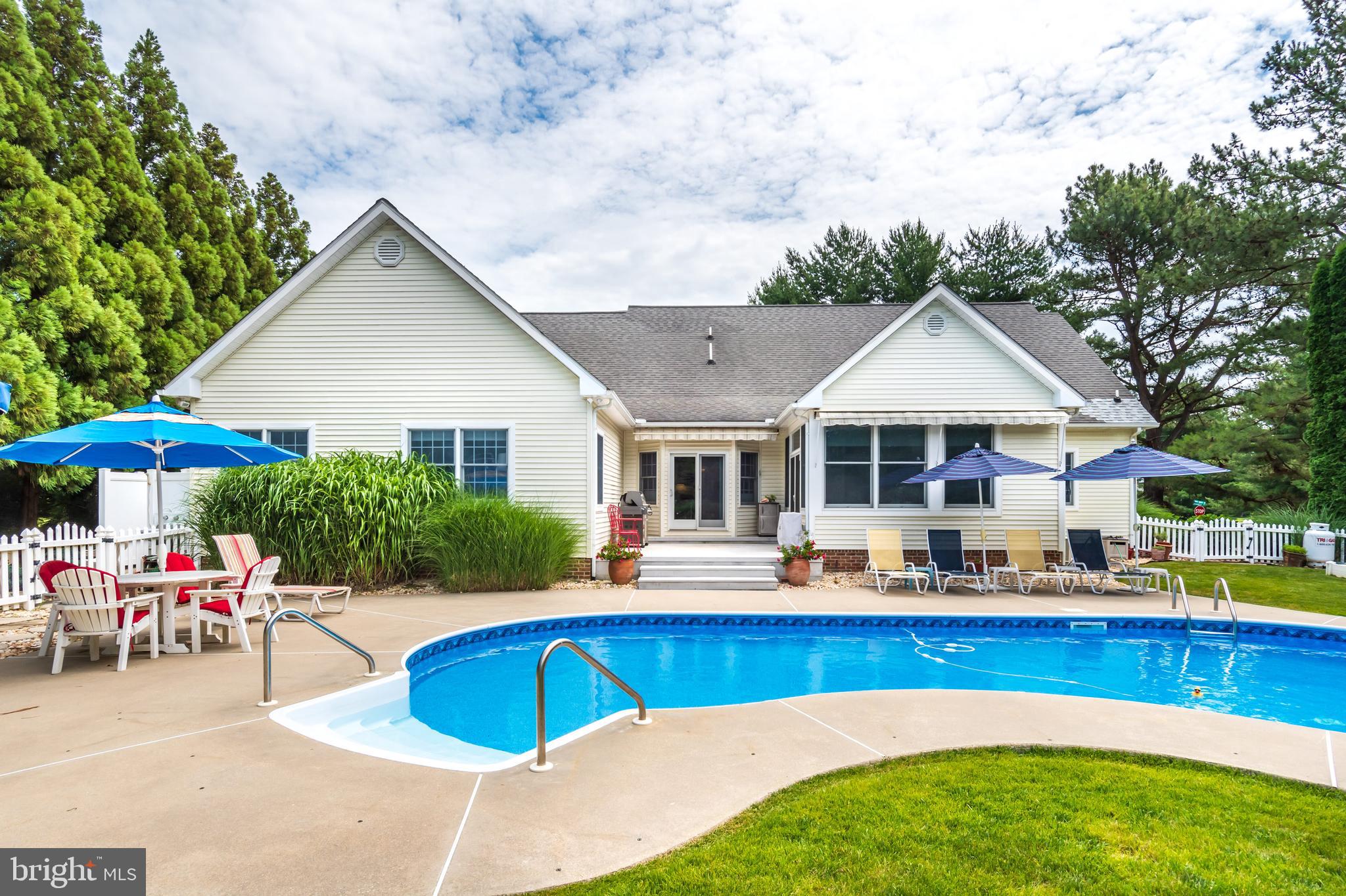 EARLES BRANCH - Residential