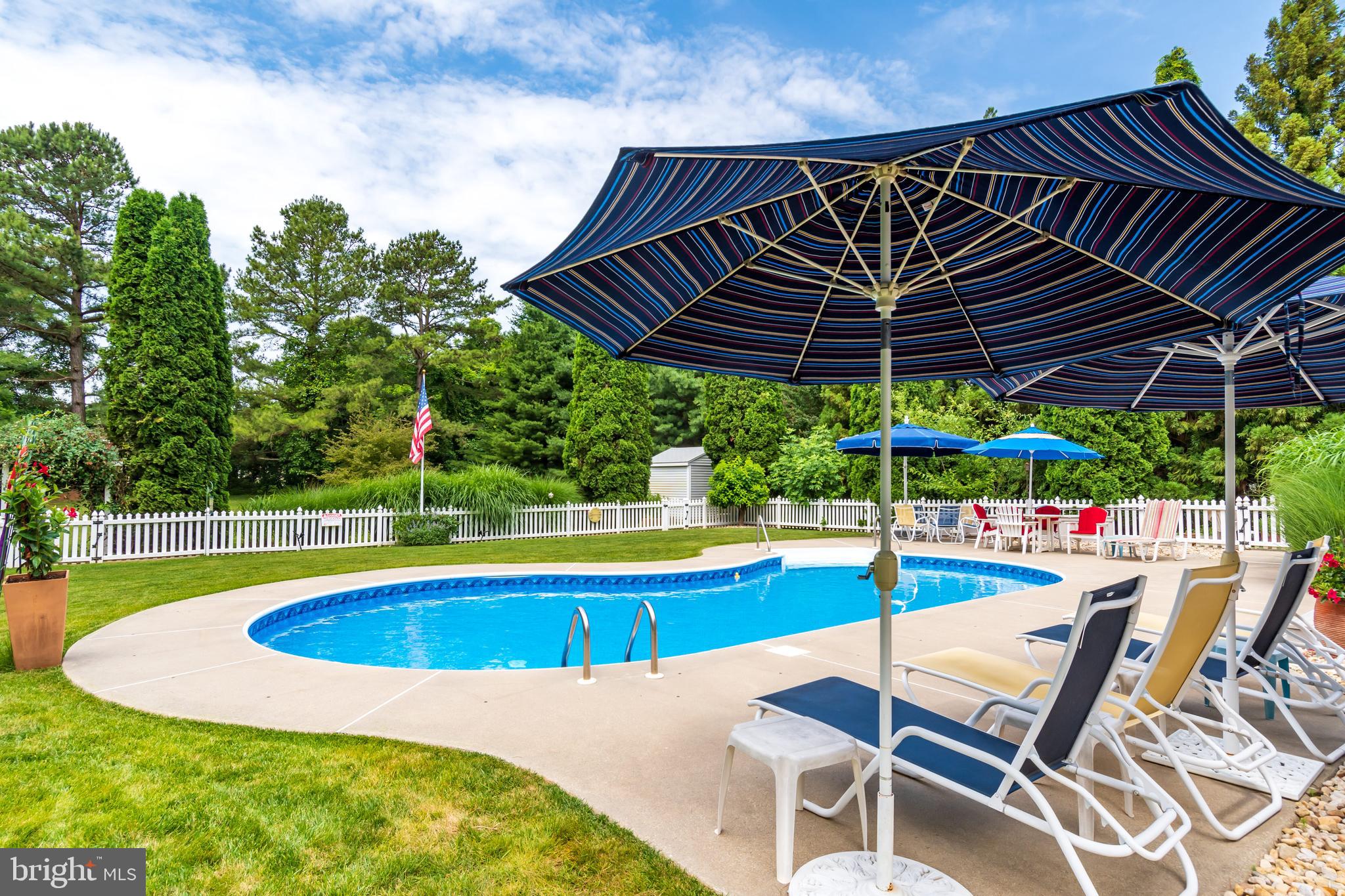 EARLES BRANCH - Residential