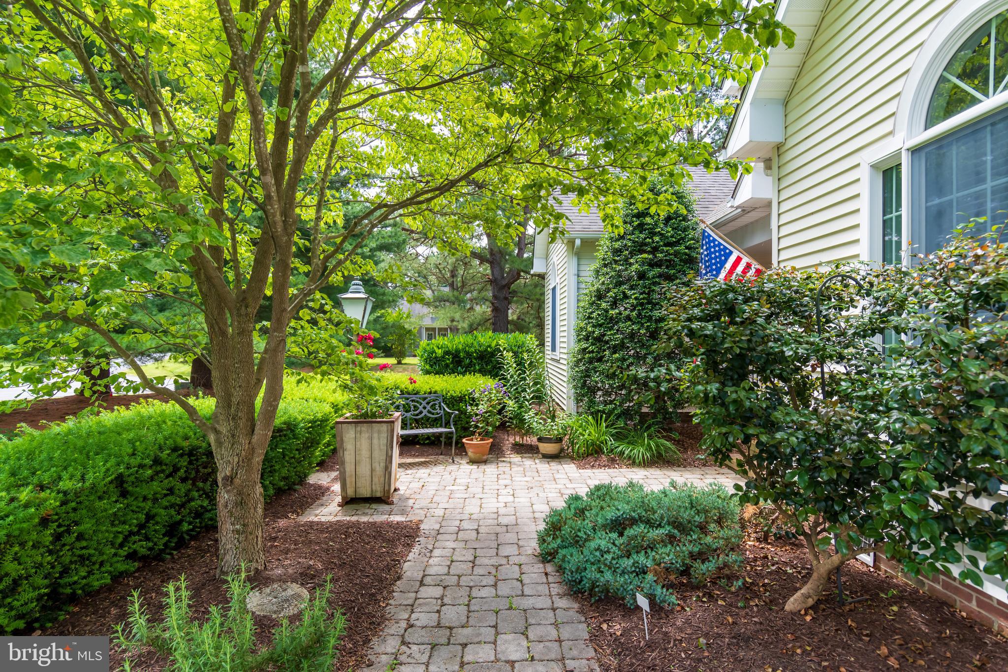 EARLES BRANCH - Residential