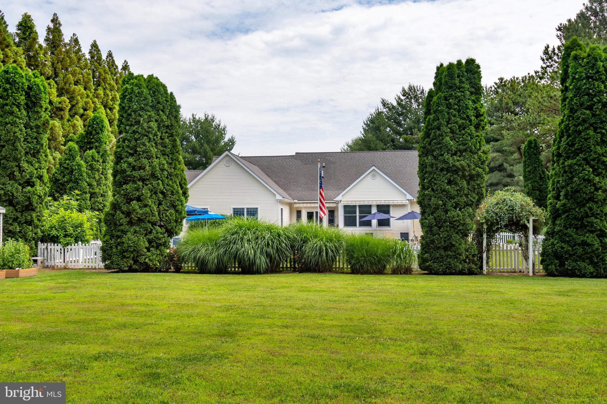 EARLES BRANCH - Residential