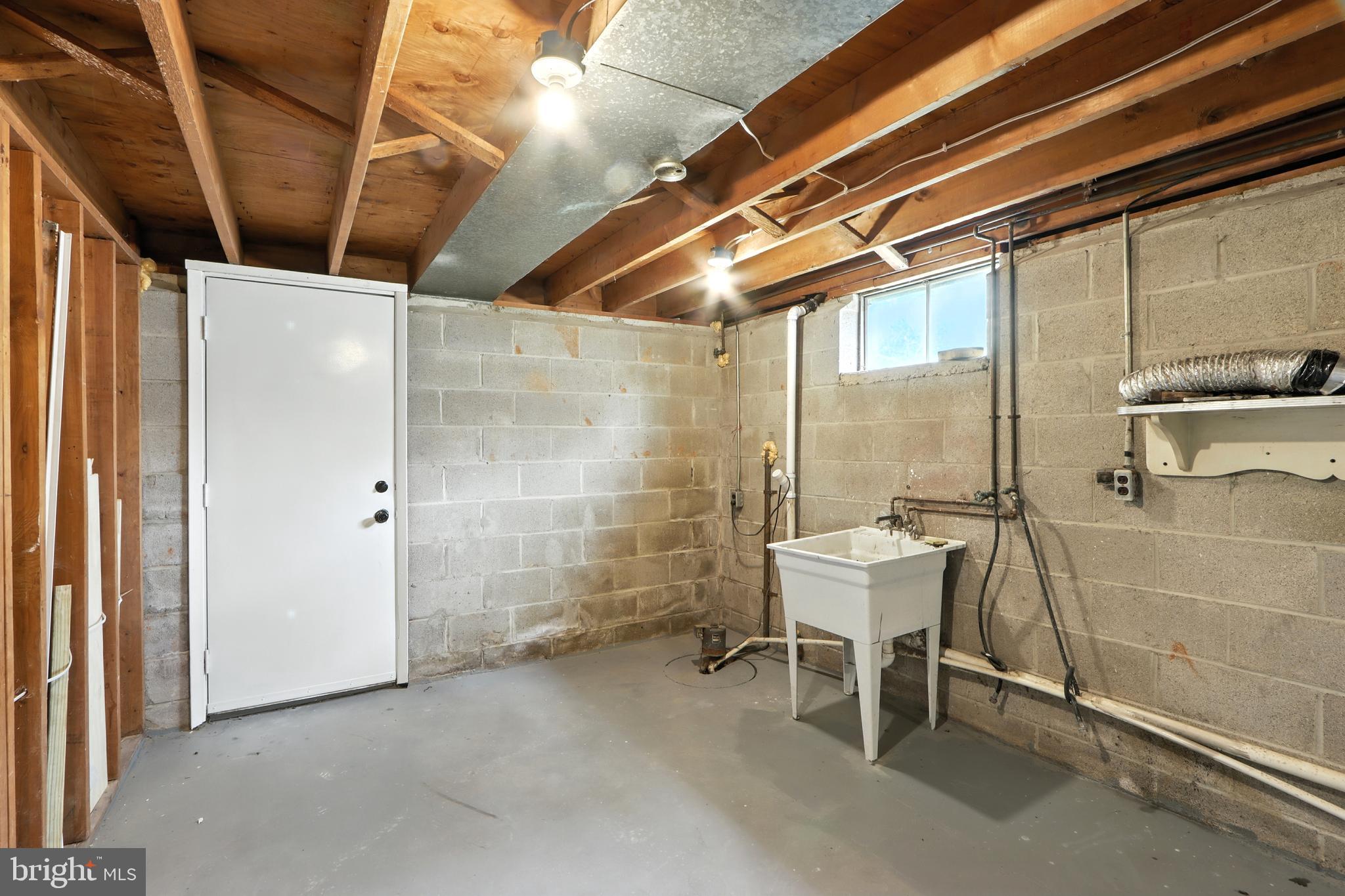 BRIGHTON - Residential