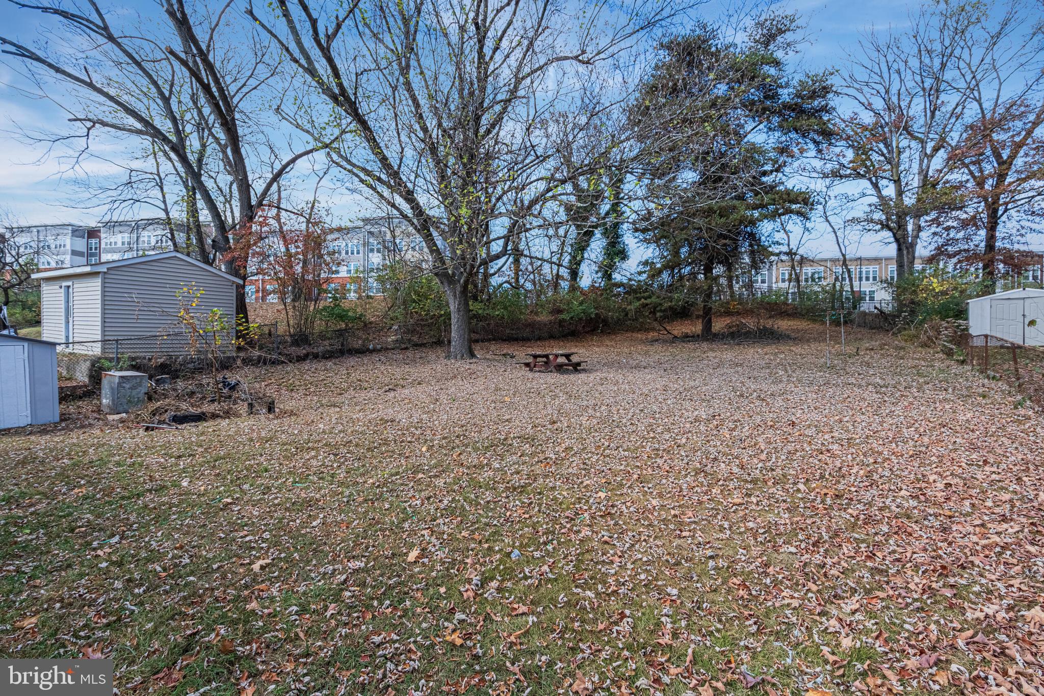 FAIRMOUNT - Residential