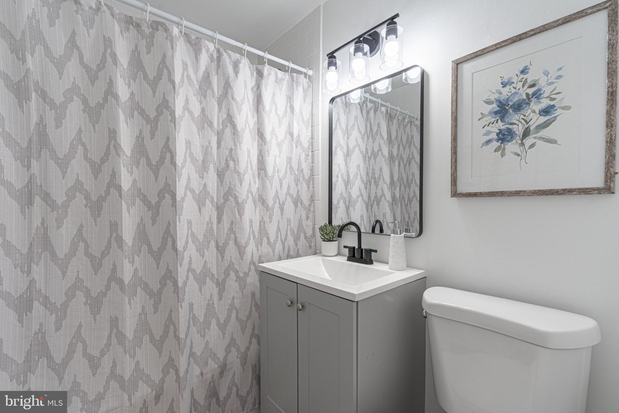 FAIRMOUNT - Residential