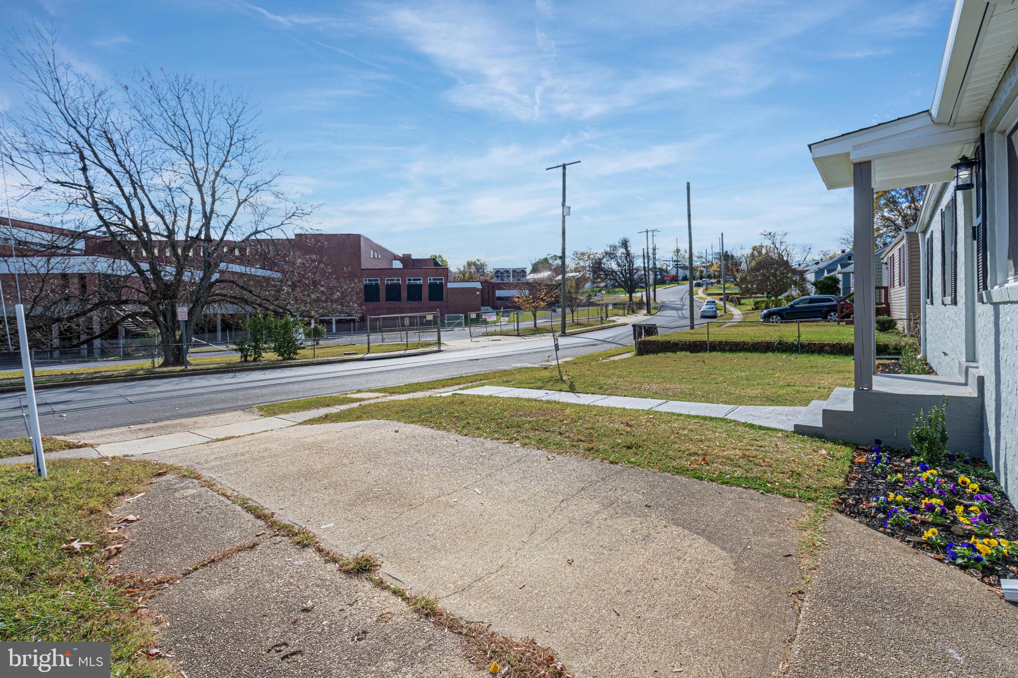 FAIRMOUNT - Residential