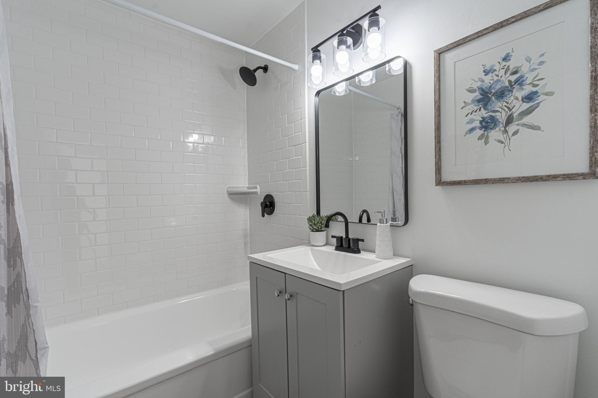 FAIRMOUNT - Residential