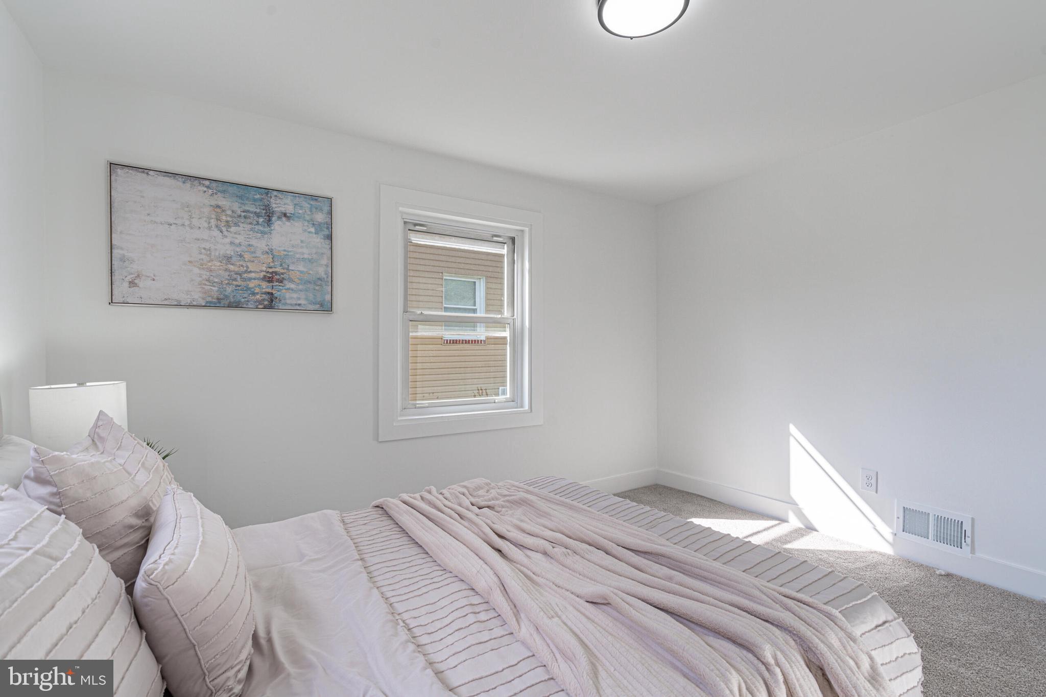 FAIRMOUNT - Residential