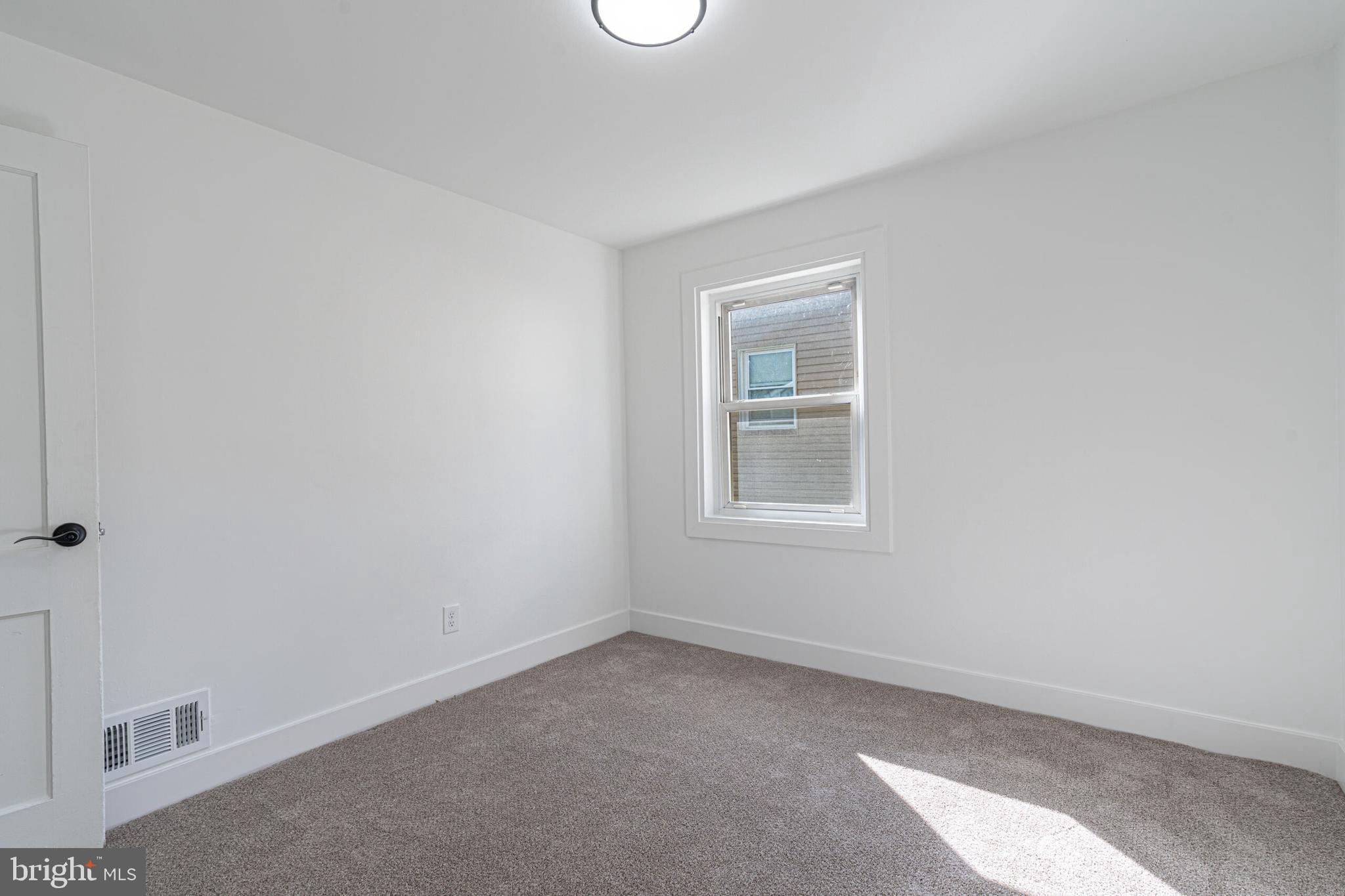 FAIRMOUNT - Residential