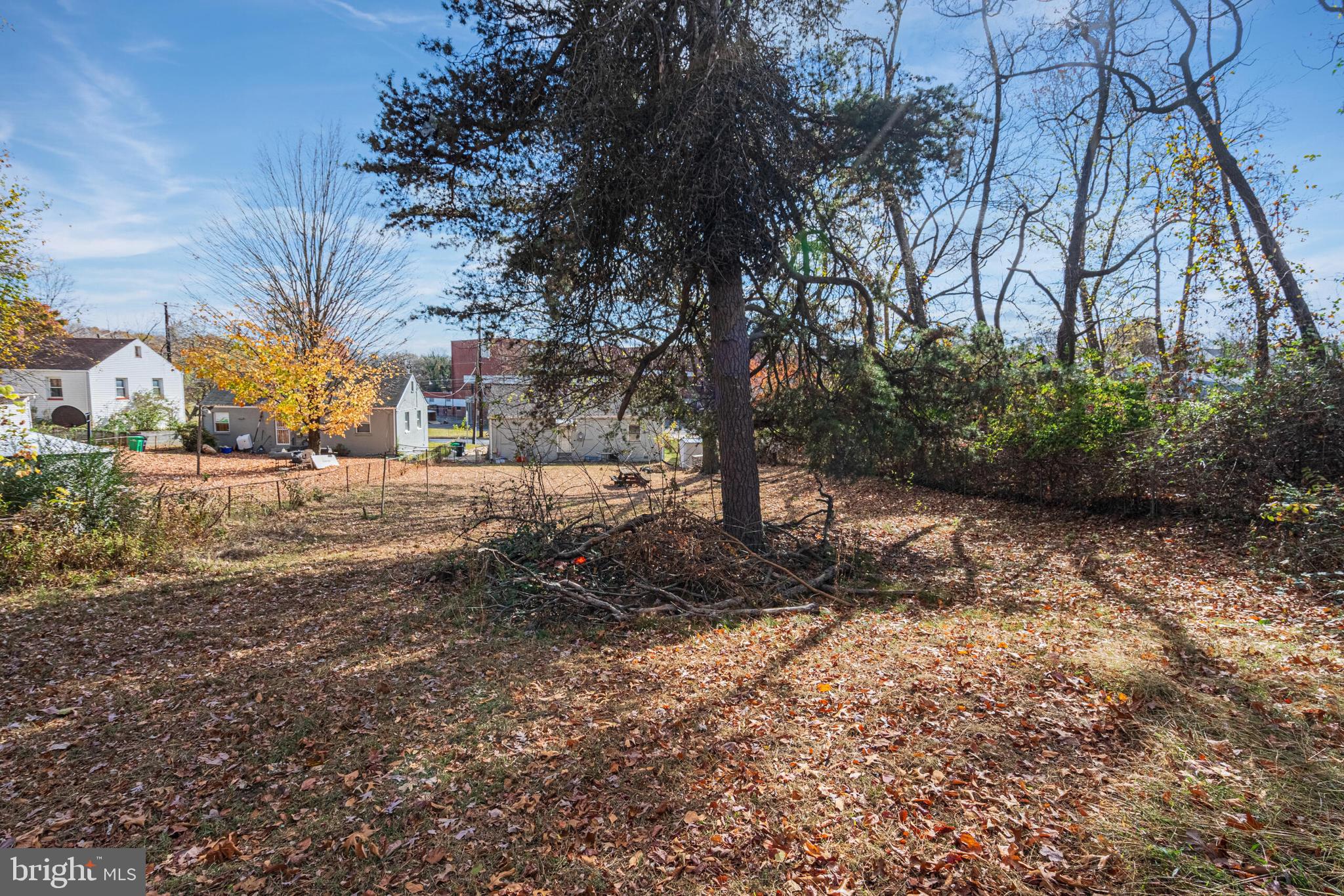 FAIRMOUNT - Residential