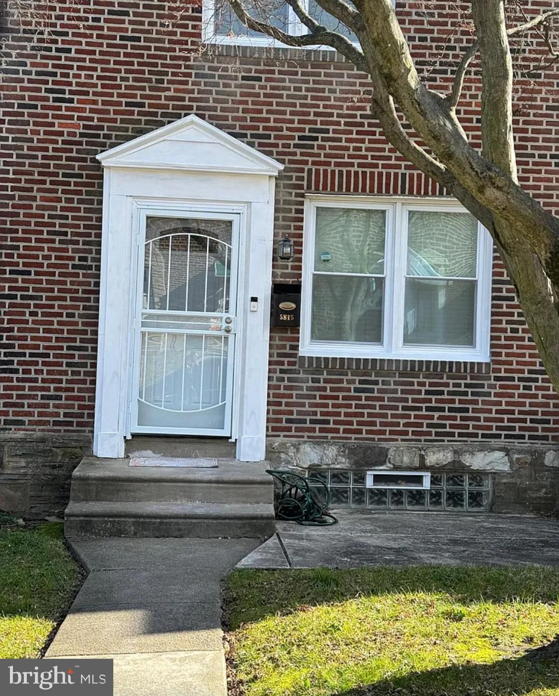 Beautifully updated 3 bedroom home on a beautiful and quiet block in Lawncrest. Walk up to a front landscaped patio. Enter into a wide spacious layout with a large kitchen with breakfast island. Granite countertops. Stainless steel appliances. Rear yard off of the kitchen, perfect for this time of the year. 2nd level of this home offers 3 bedrooms with closets and plenty of natural lighting. Full basement waiting for your finishing touches.
New Hot Water Tank, and Central Air.
Conveniently located near rec center, shopping and major arteries