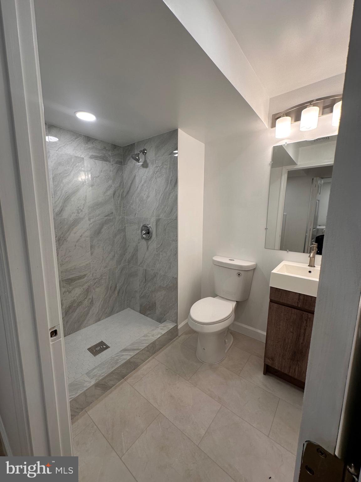 HEATHER GLEN - Residential Lease