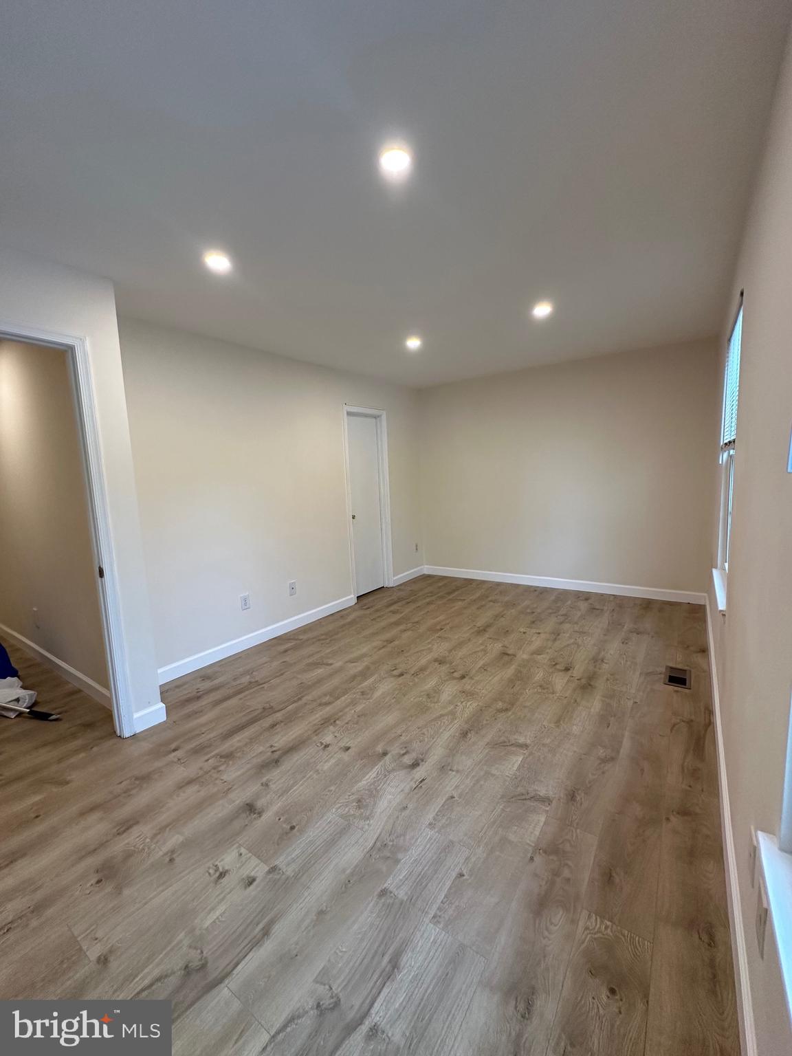 HEATHER GLEN - Residential Lease