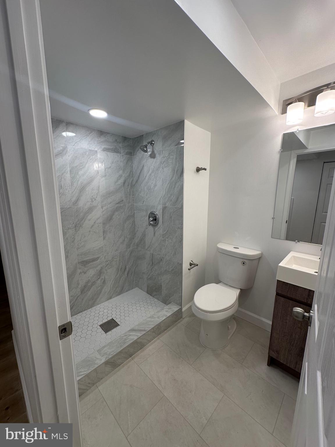 HEATHER GLEN - Residential Lease