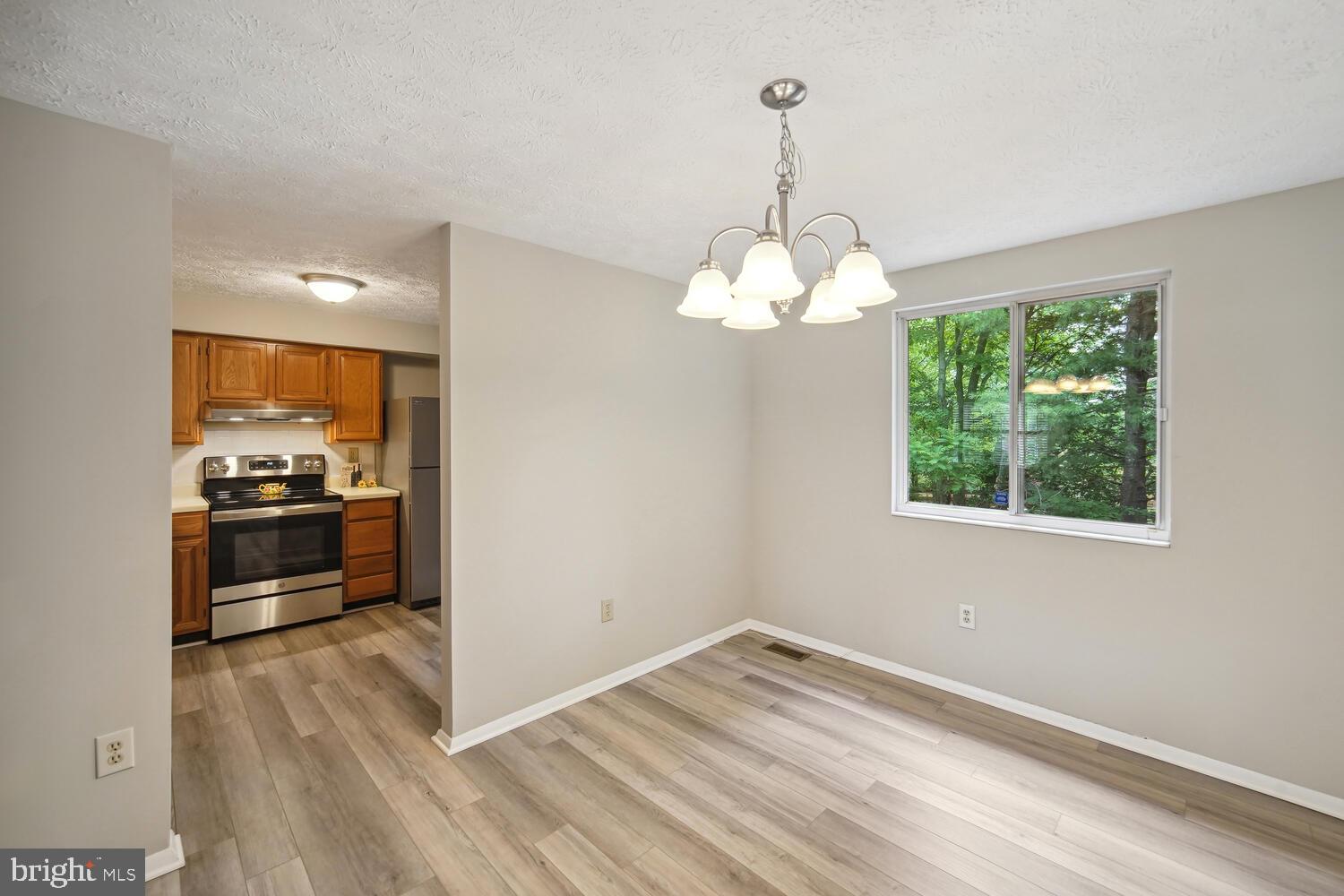 SADDLE CREEK - Residential