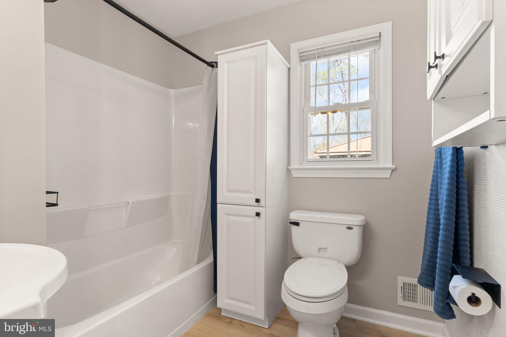 GREENBRIER ESTATES - Residential