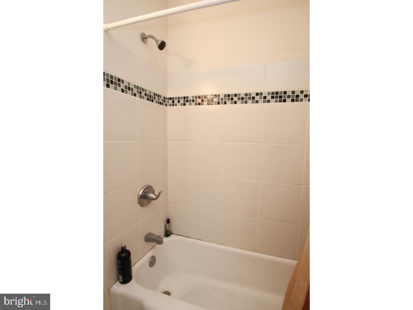 PHILADELPHIA (SOUTH) - Residential Lease