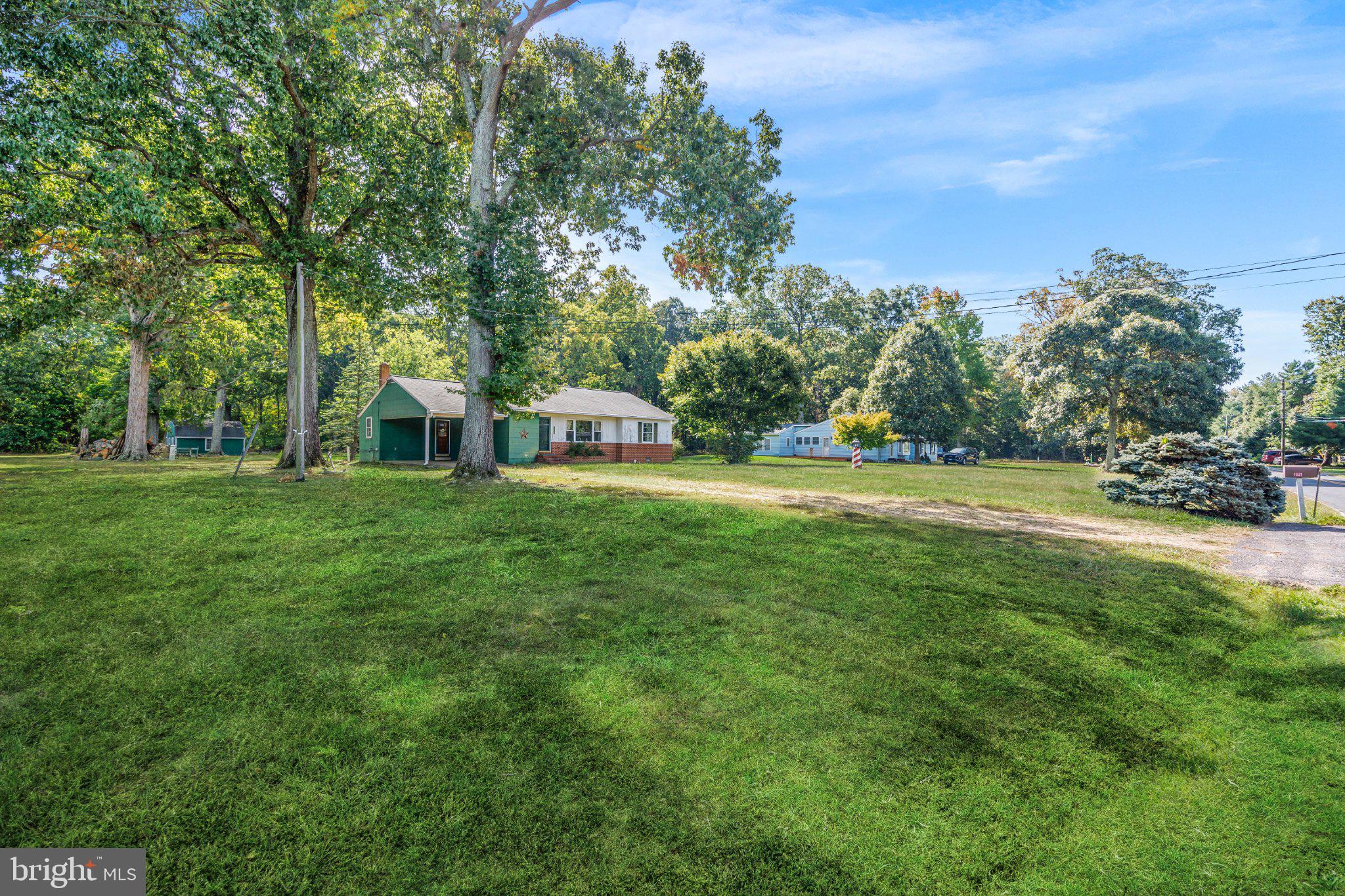4891 IDLEWILDE ROAD