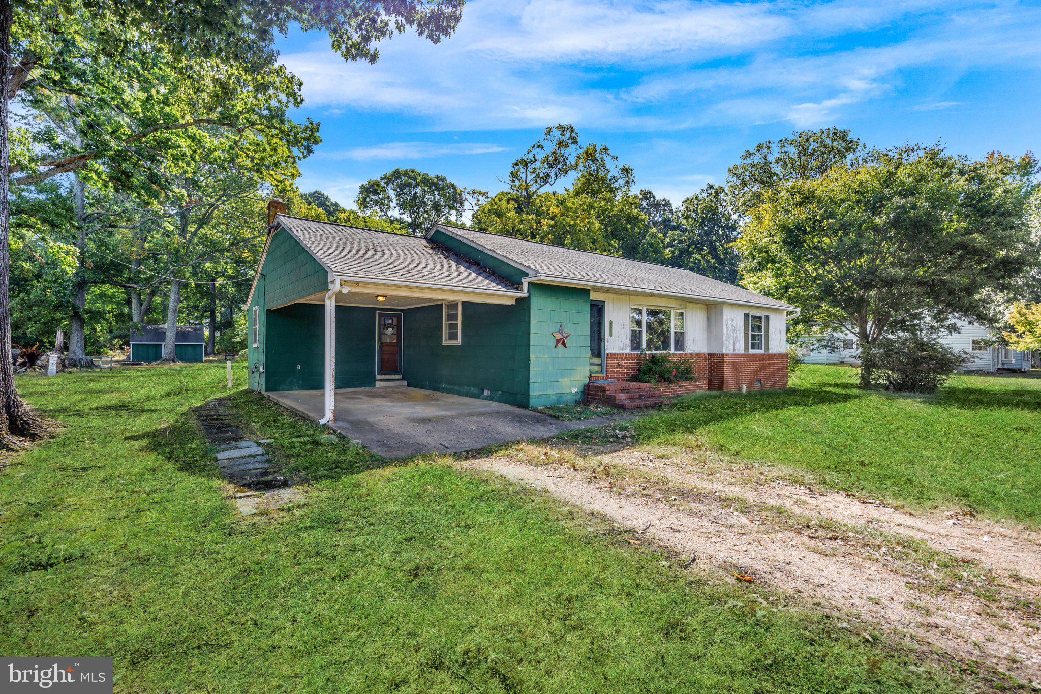 4891 IDLEWILDE ROAD