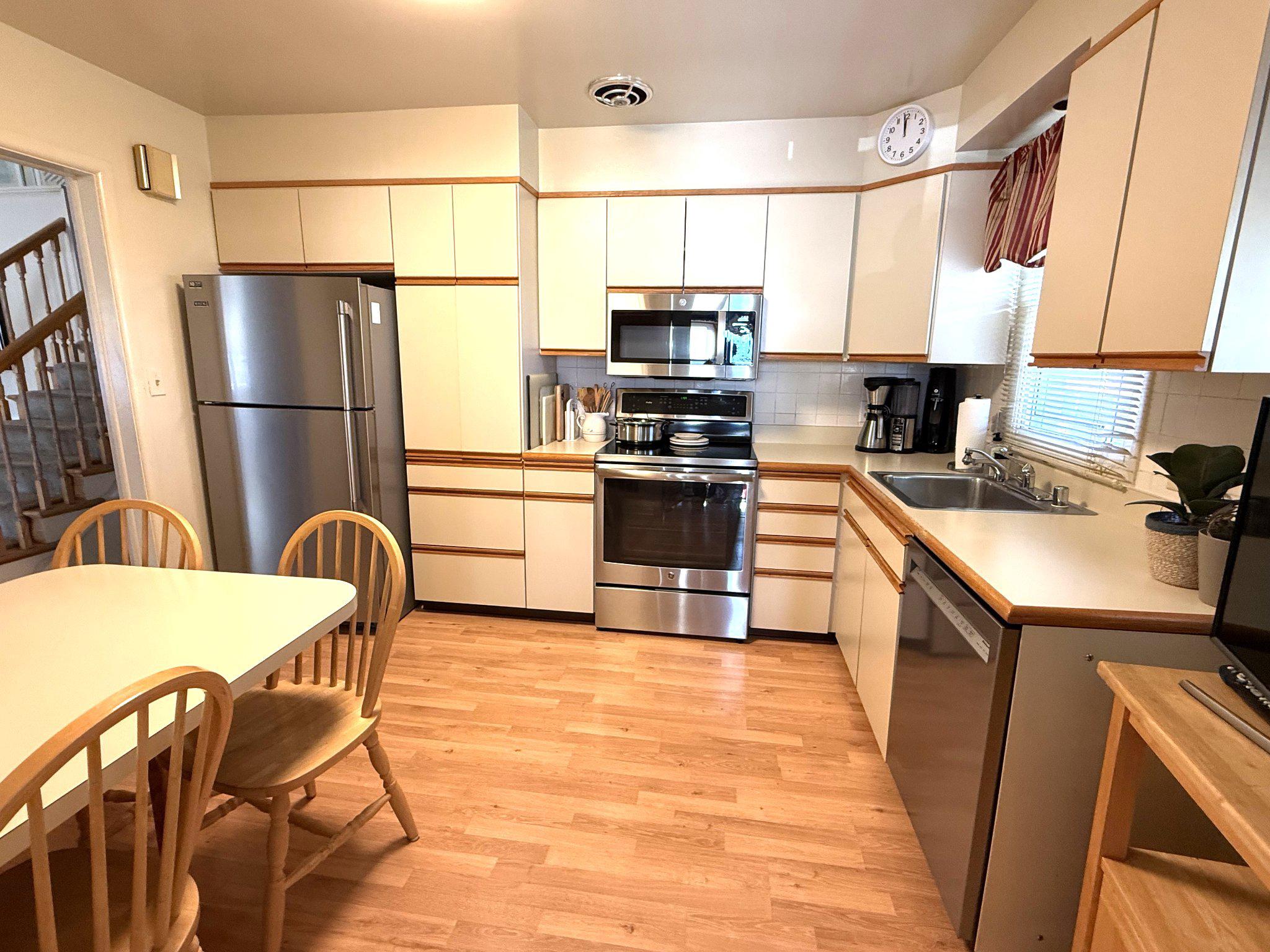 GREEN SPRING MANOR - Residential