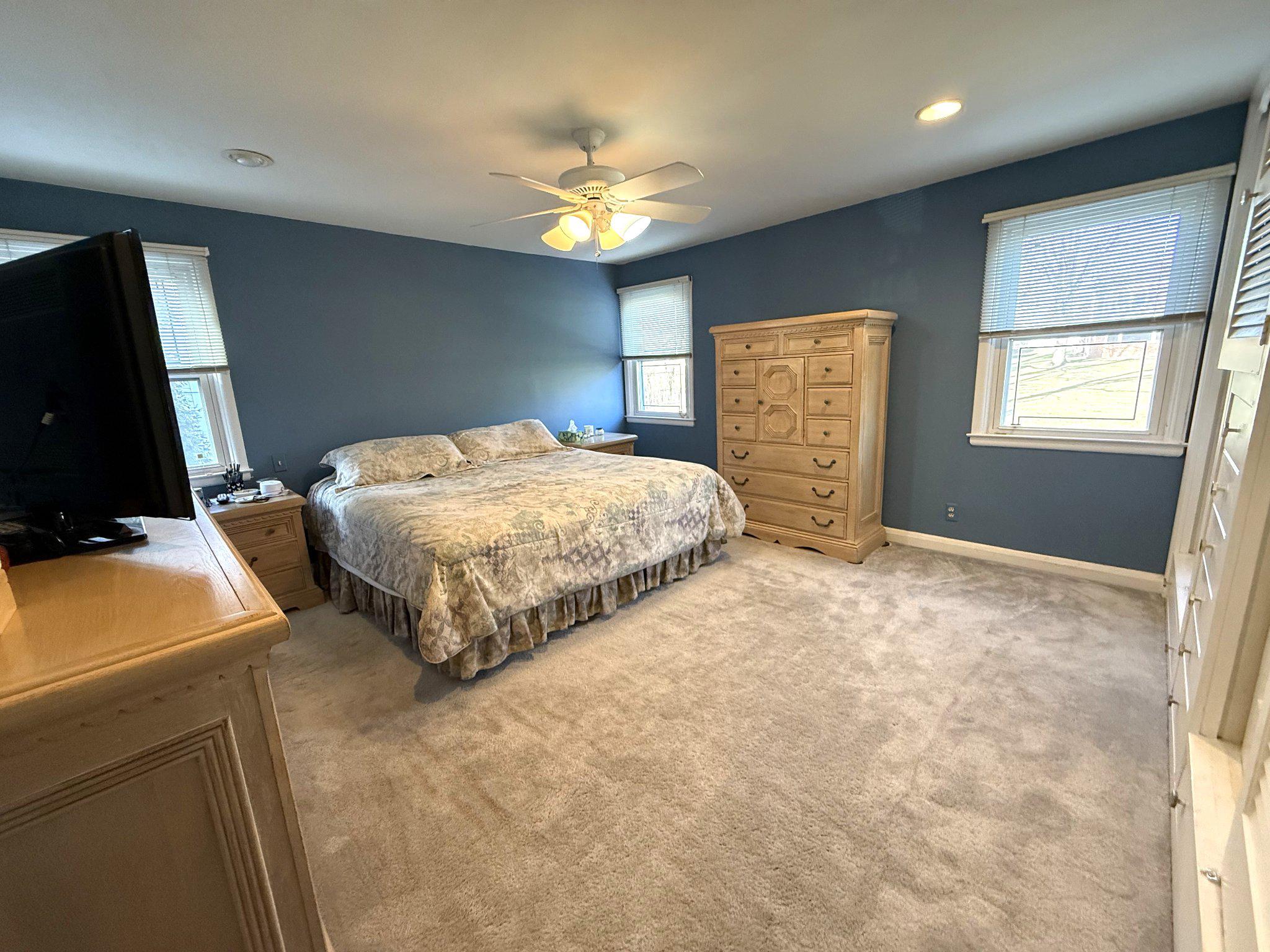 GREEN SPRING MANOR - Residential