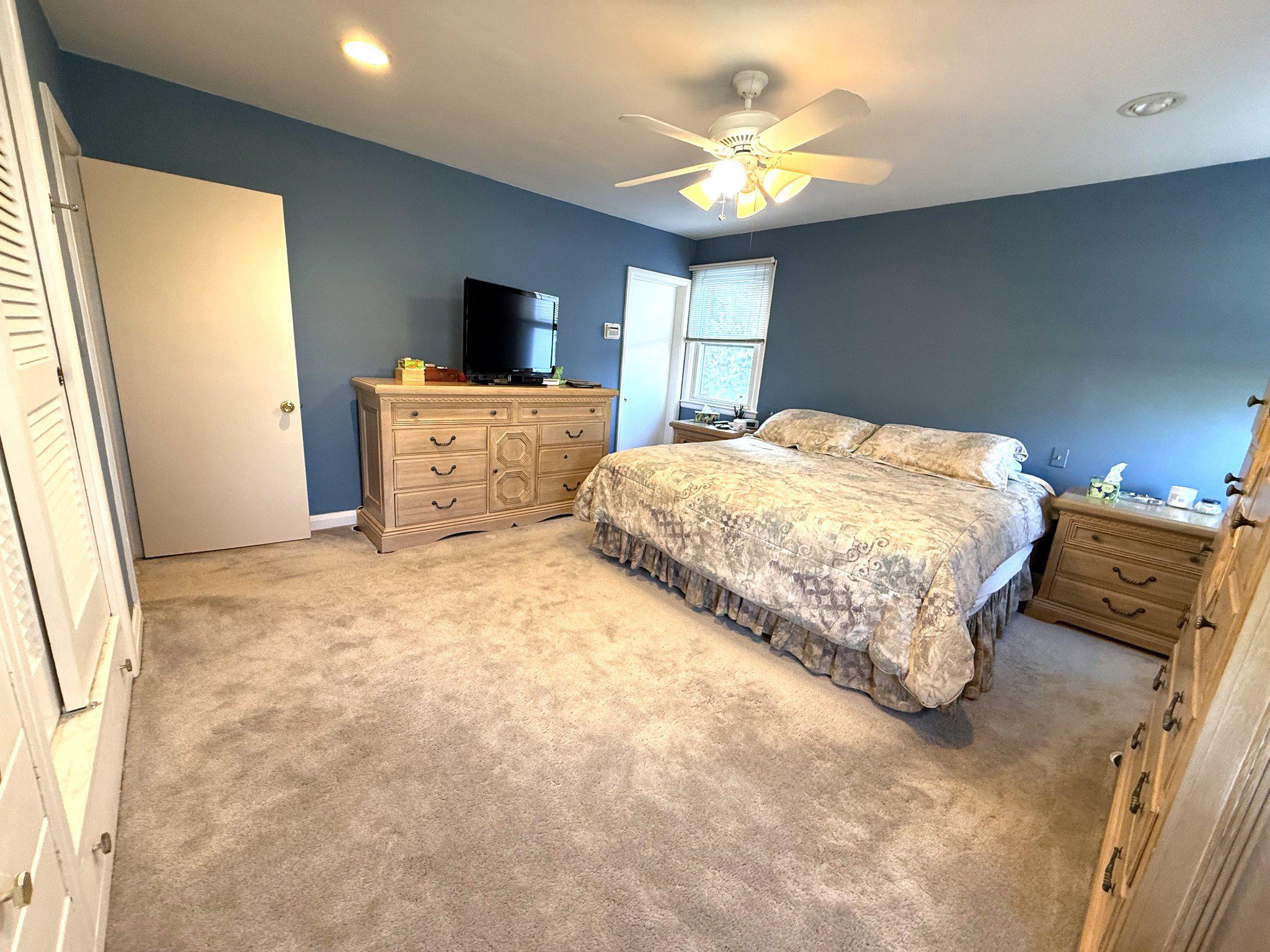 GREEN SPRING MANOR - Residential