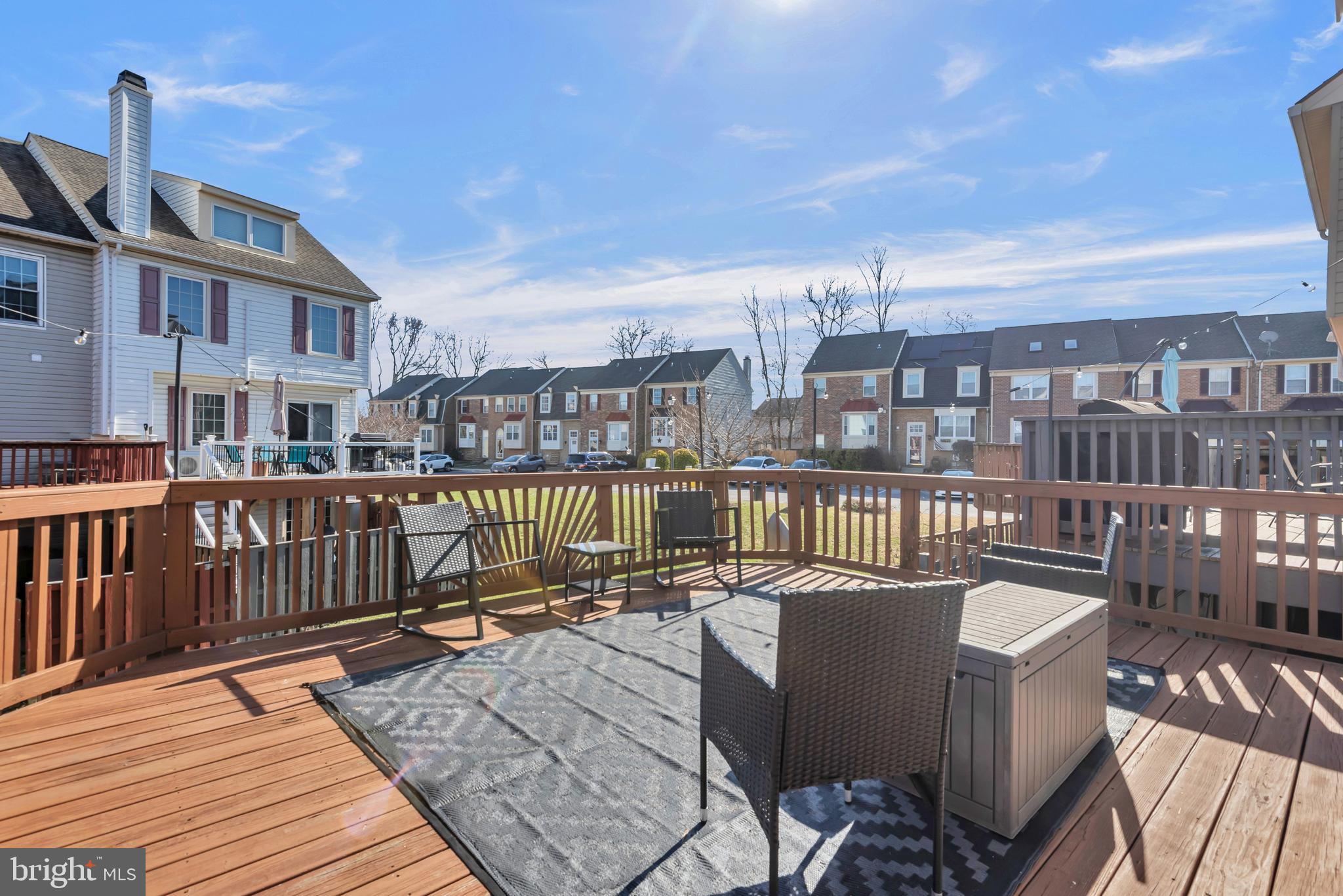 STONEY BEACH - Residential