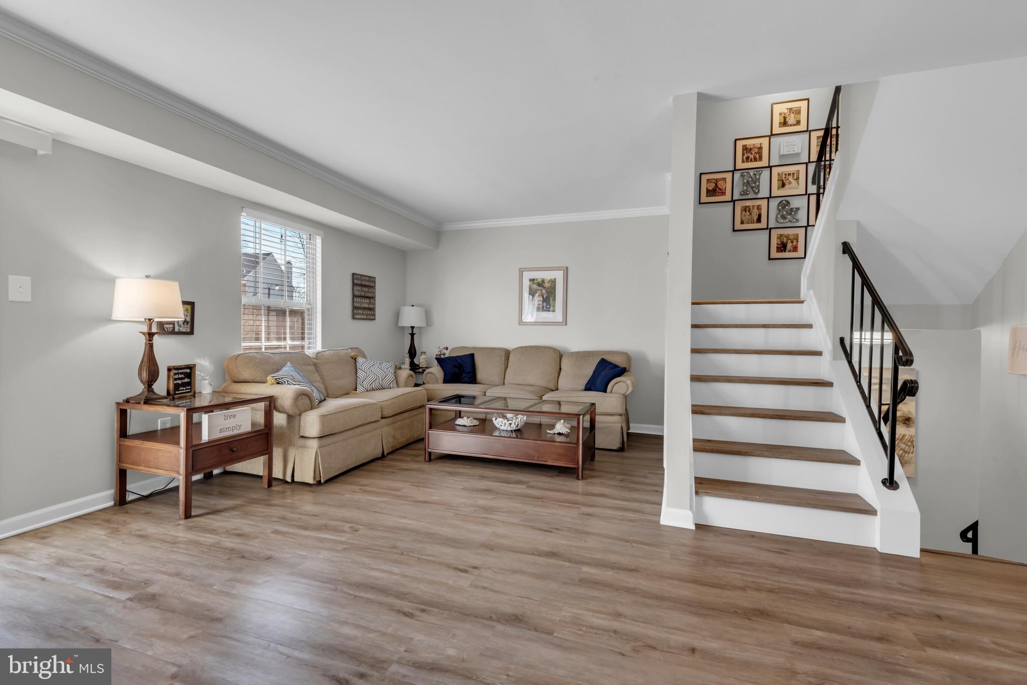 STONEY BEACH - Residential