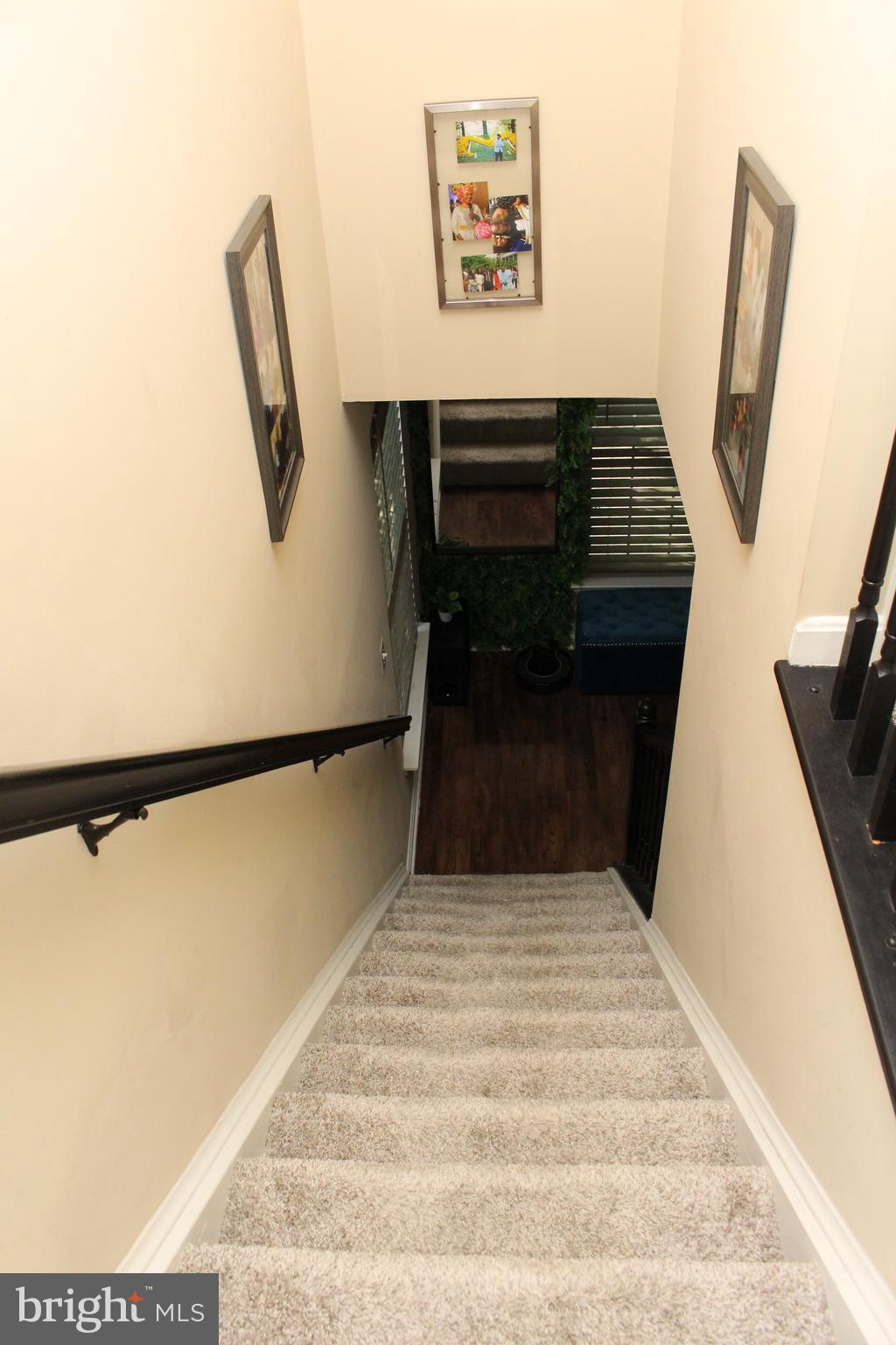 VILLAGES OF MARLBOROUGH - Residential Lease