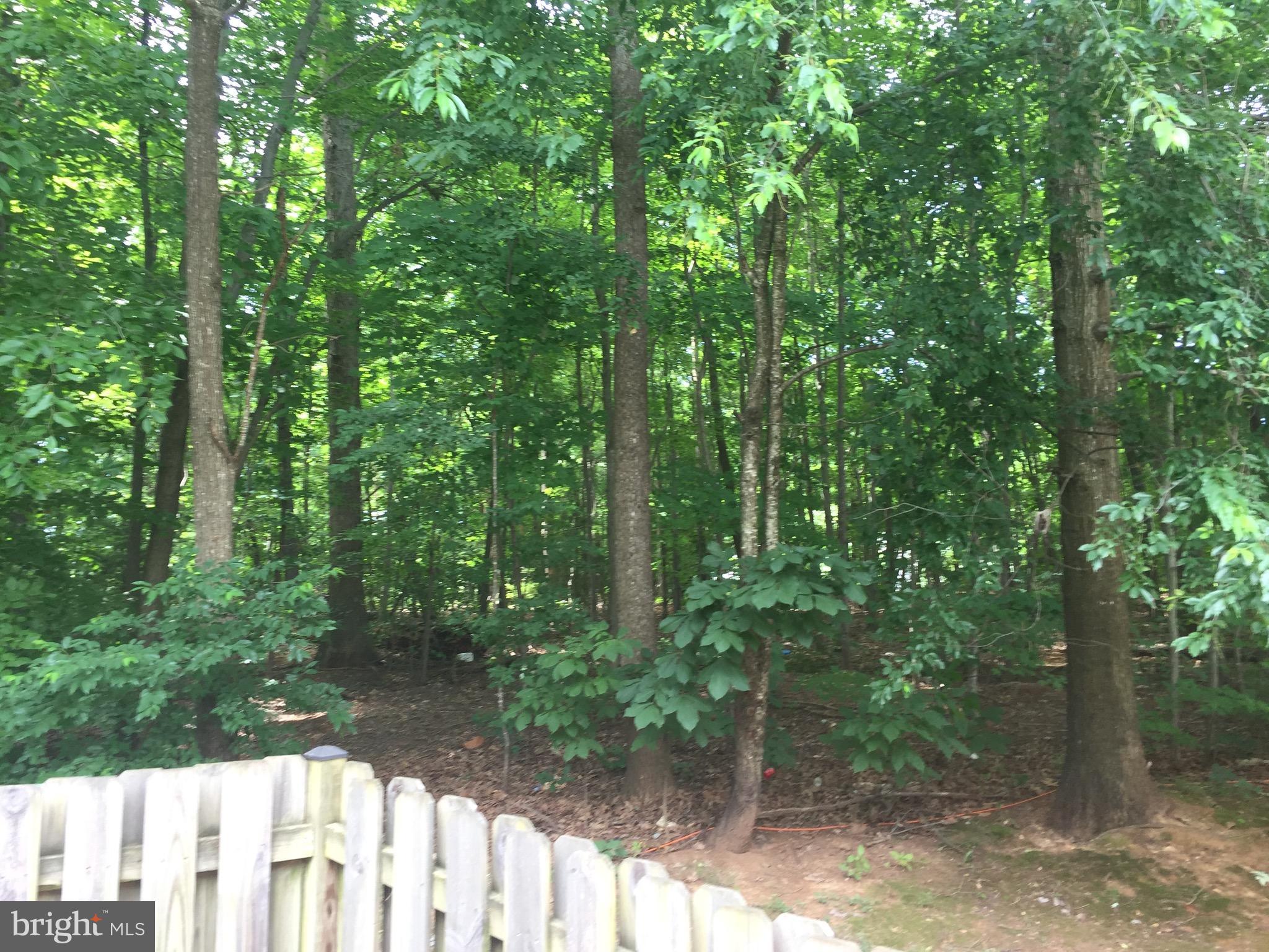 CARDINAL KNOLLS - Residential