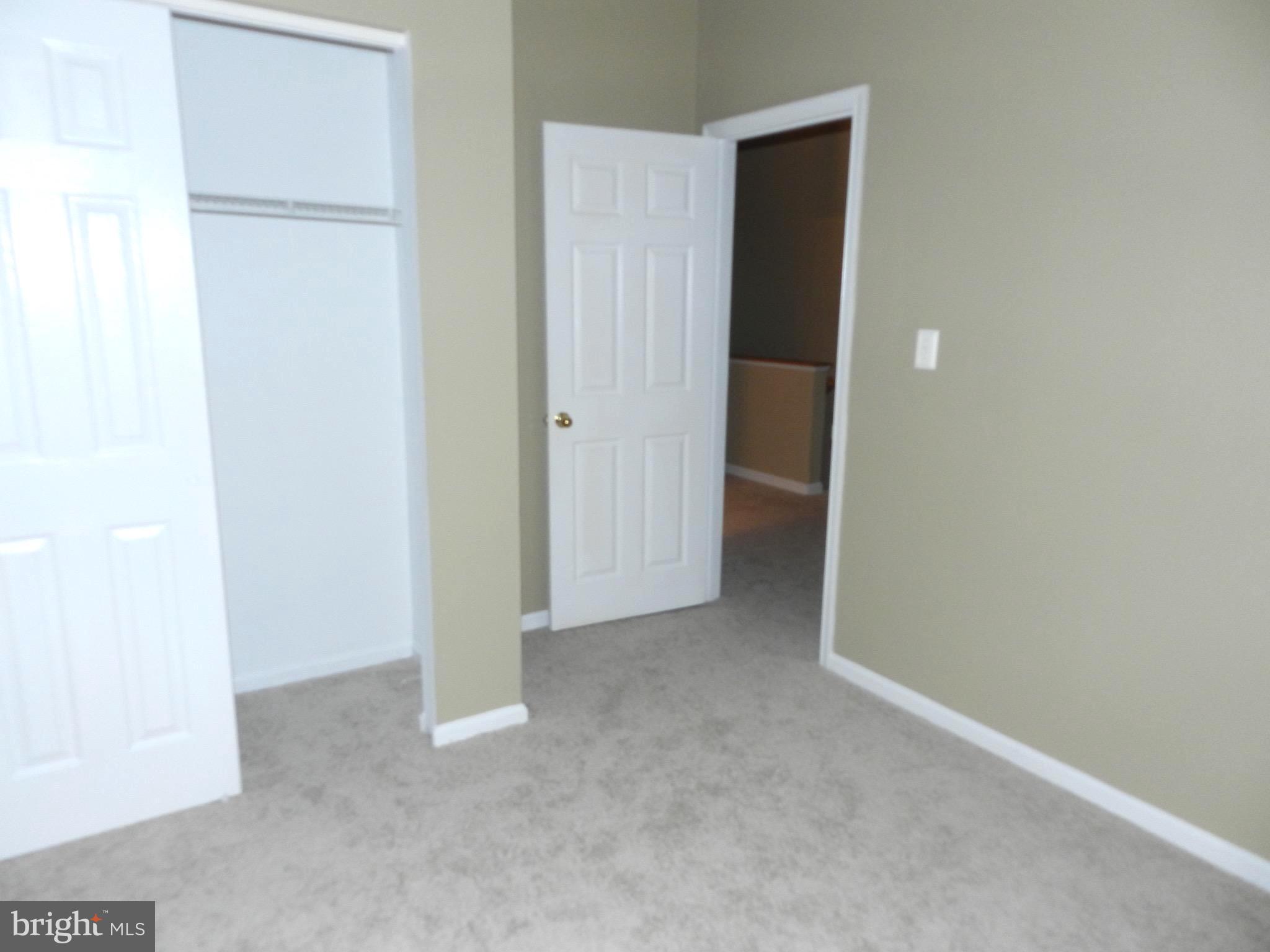 CARDINAL KNOLLS - Residential