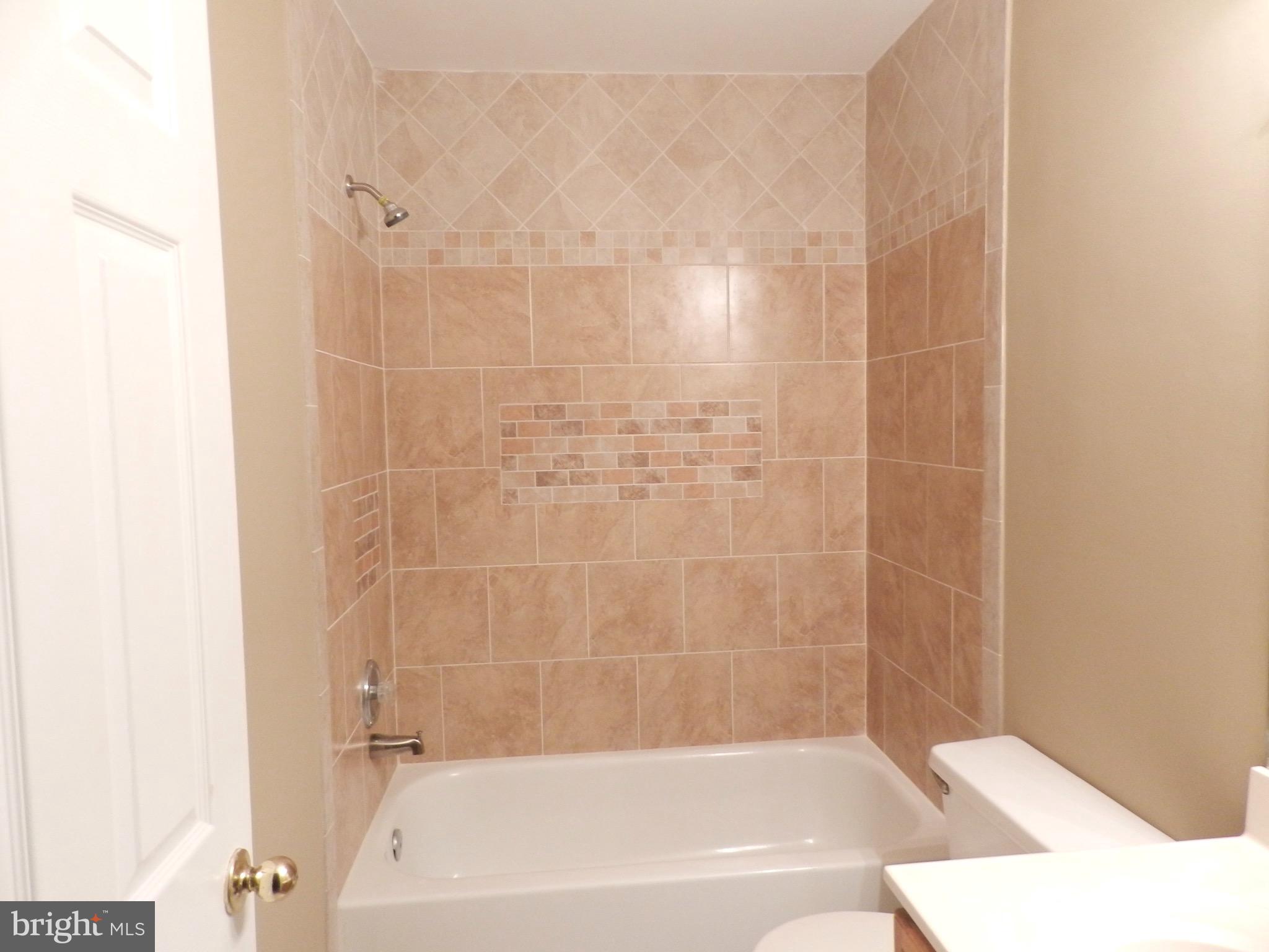 CARDINAL KNOLLS - Residential