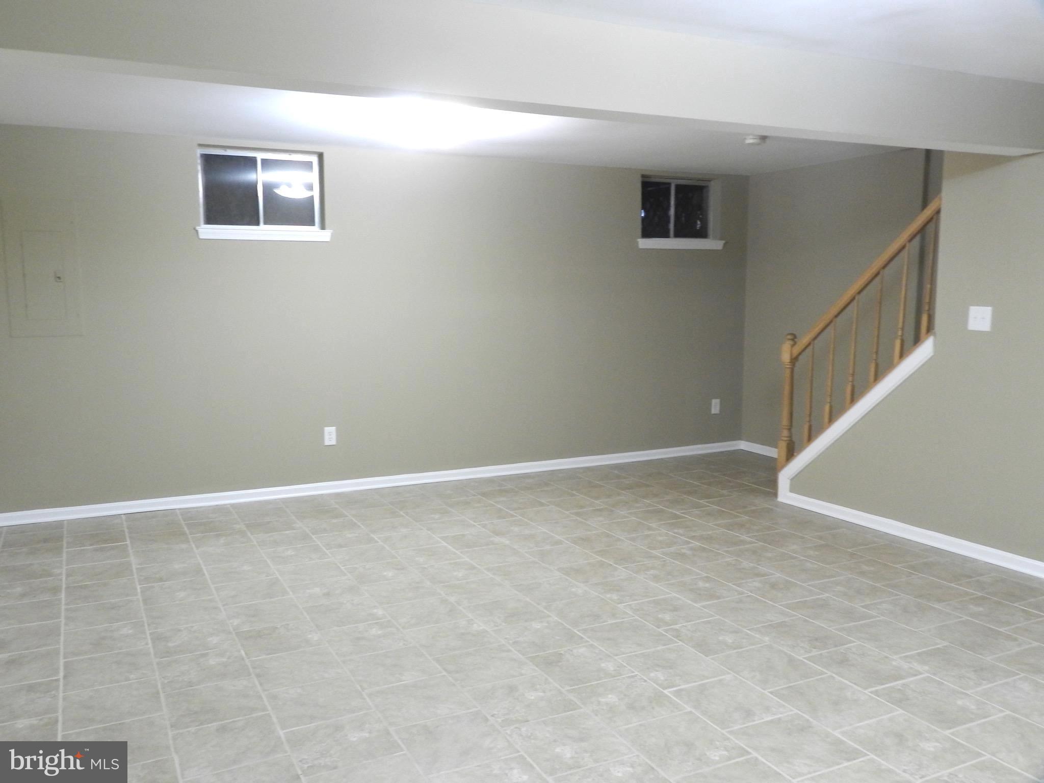 CARDINAL KNOLLS - Residential