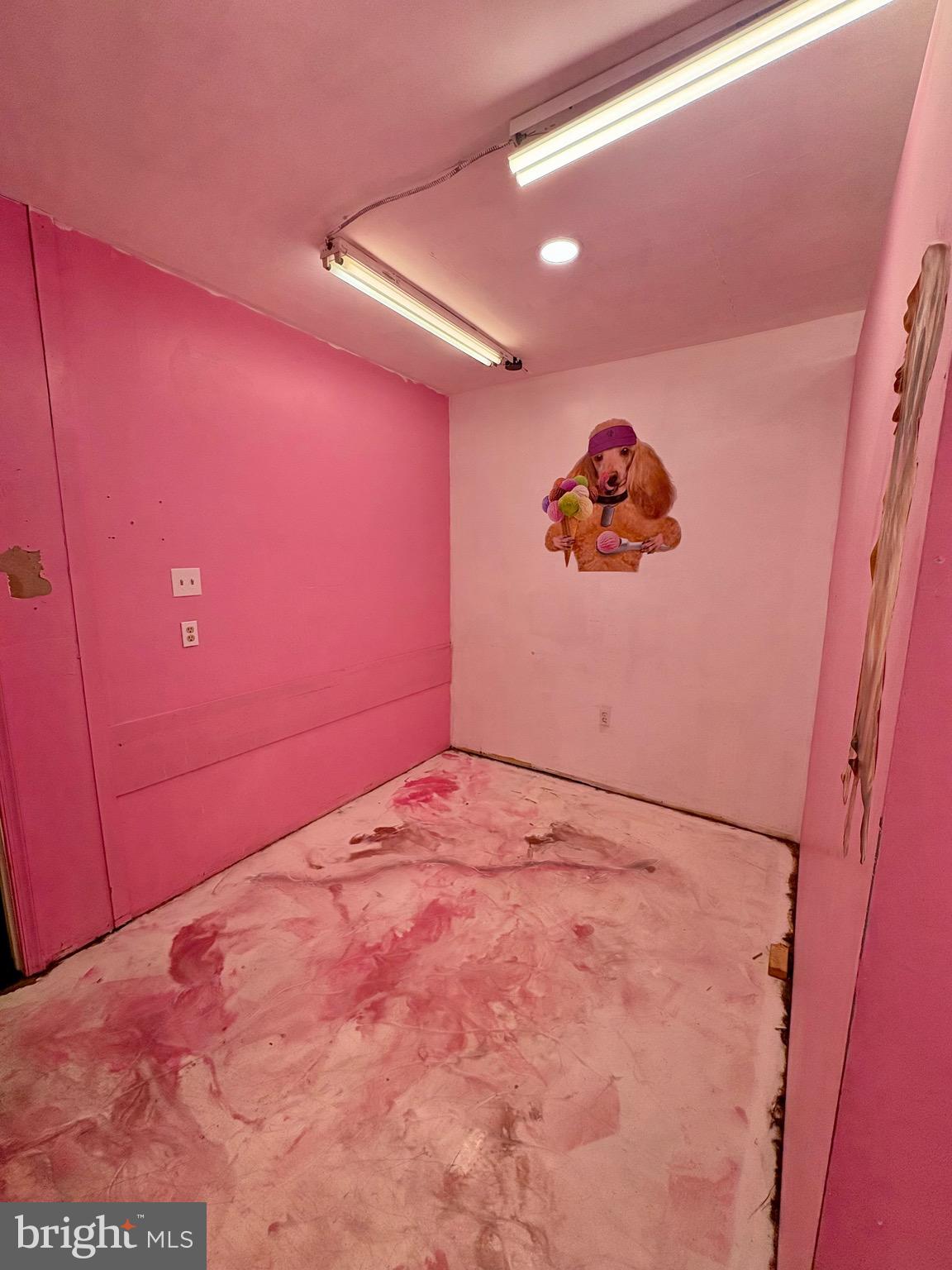 MT AIRY (EAST) - Commercial Lease