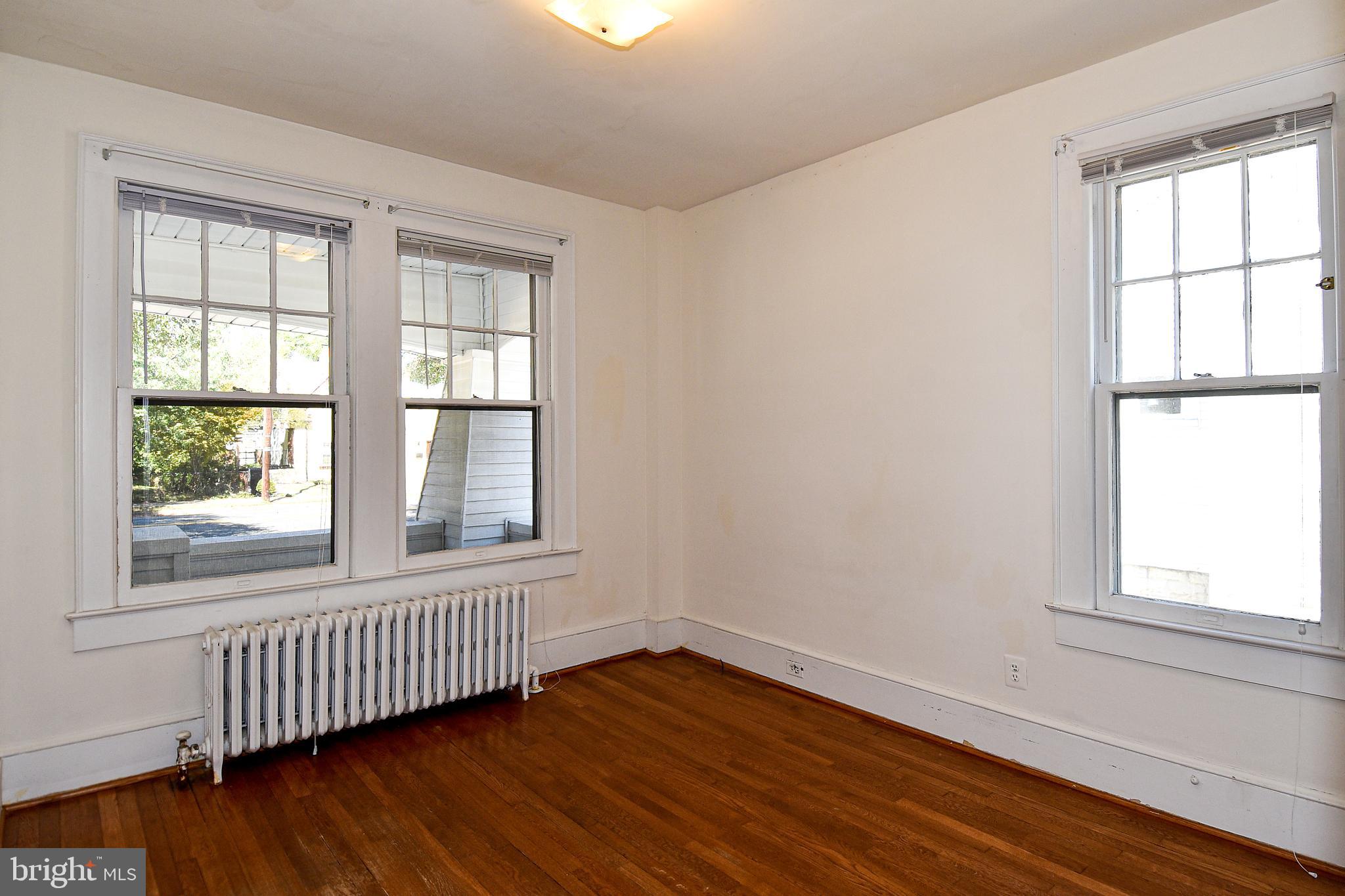 AURORA HILLS - Residential Lease