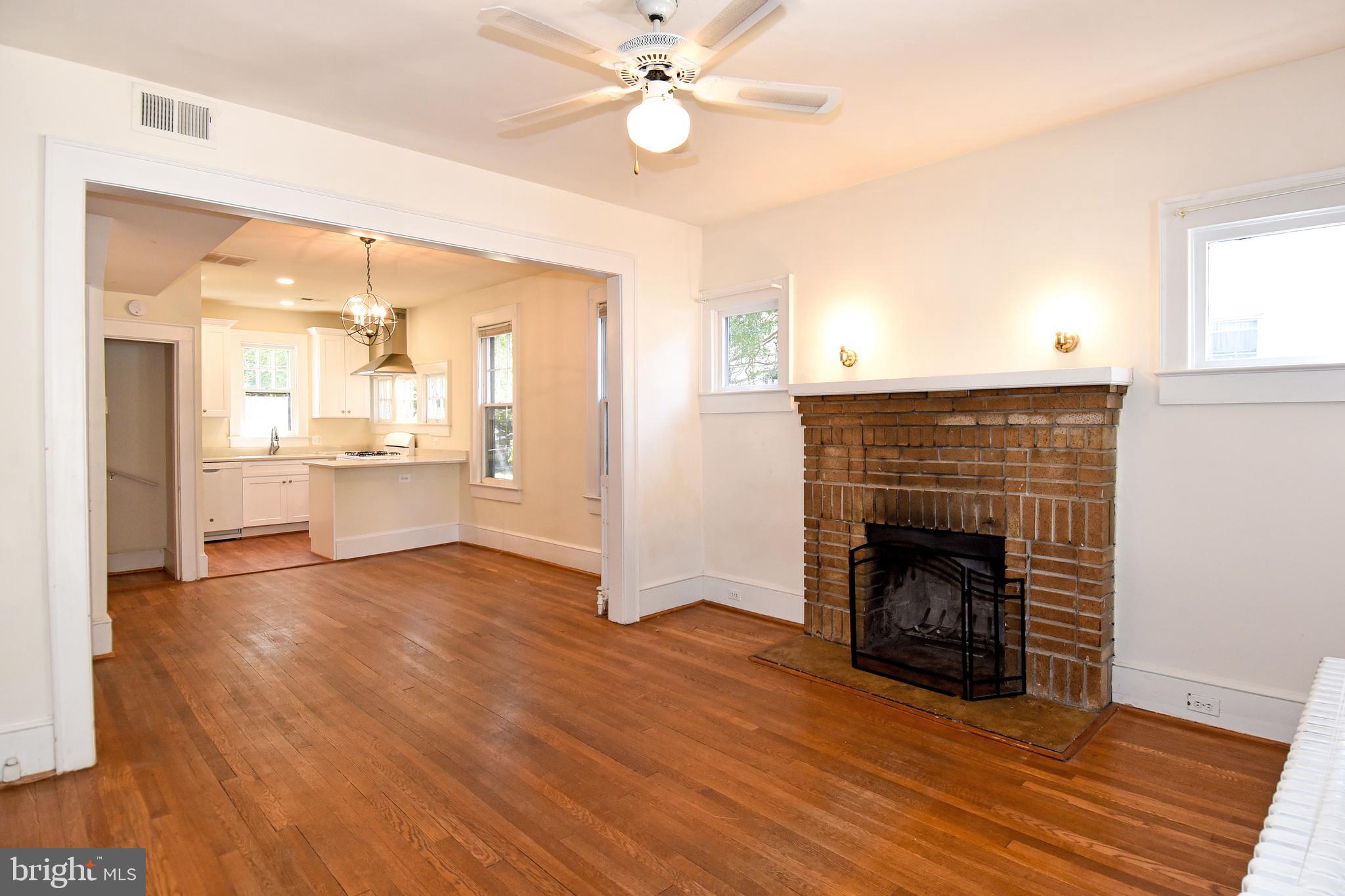 AURORA HILLS - Residential Lease