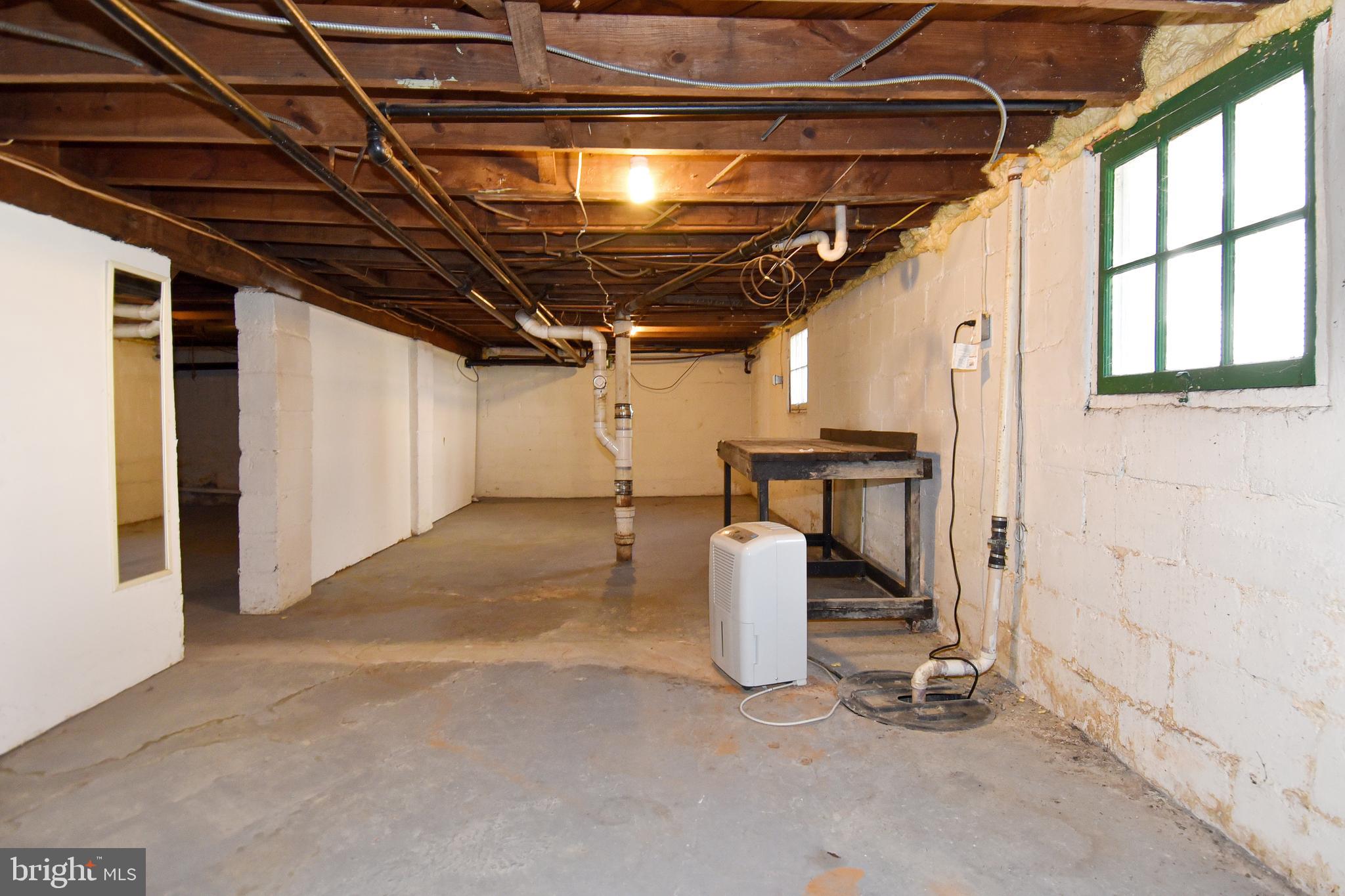 AURORA HILLS - Residential Lease