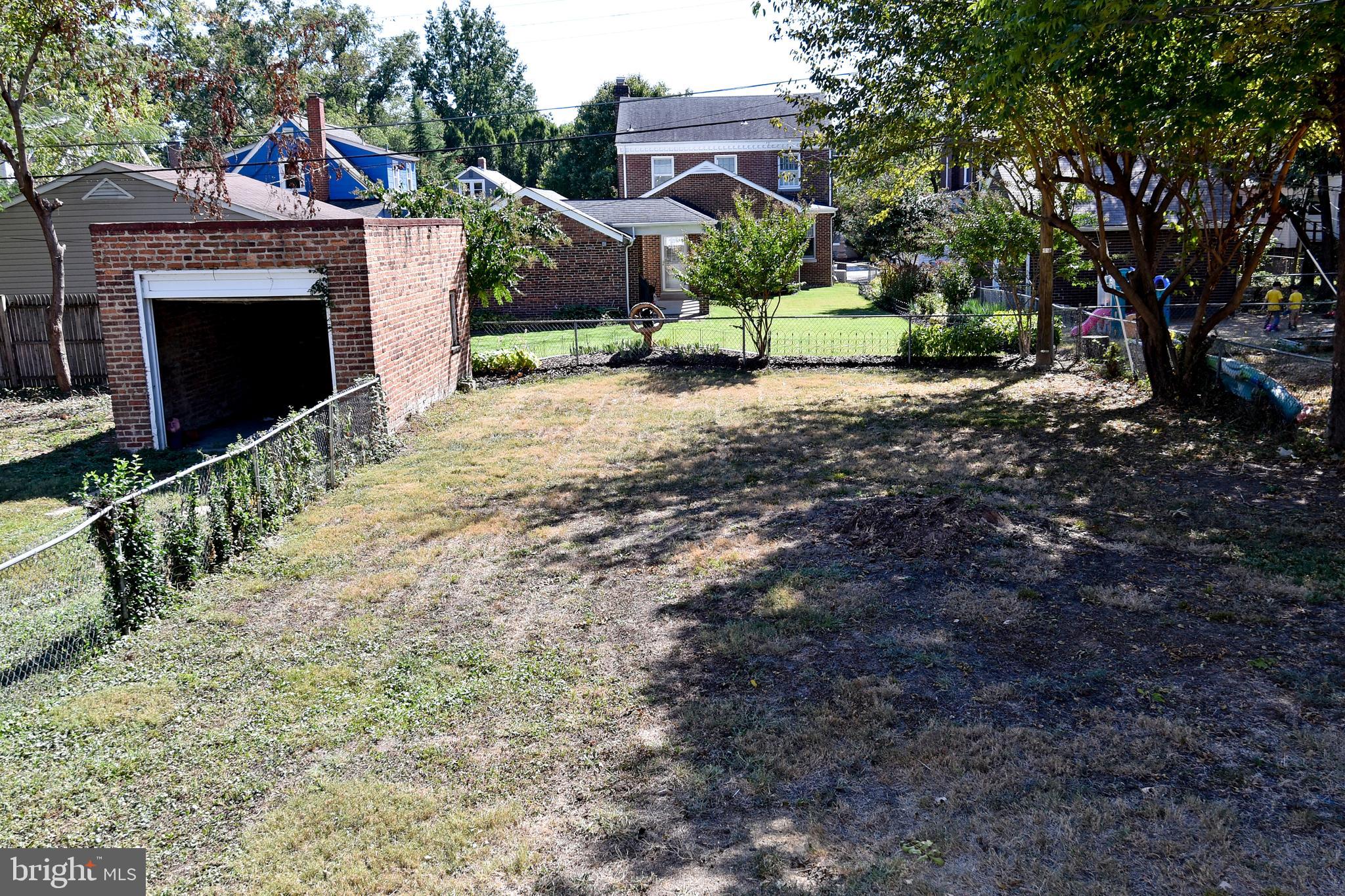 AURORA HILLS - Residential Lease