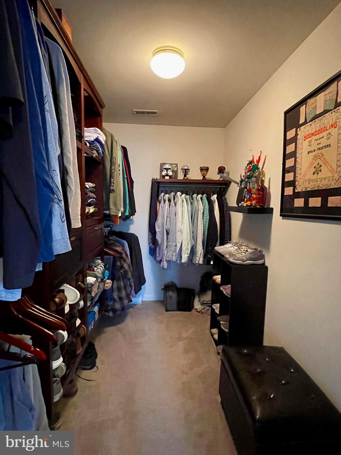 APPLE KNOLLS ESTATES - Residential