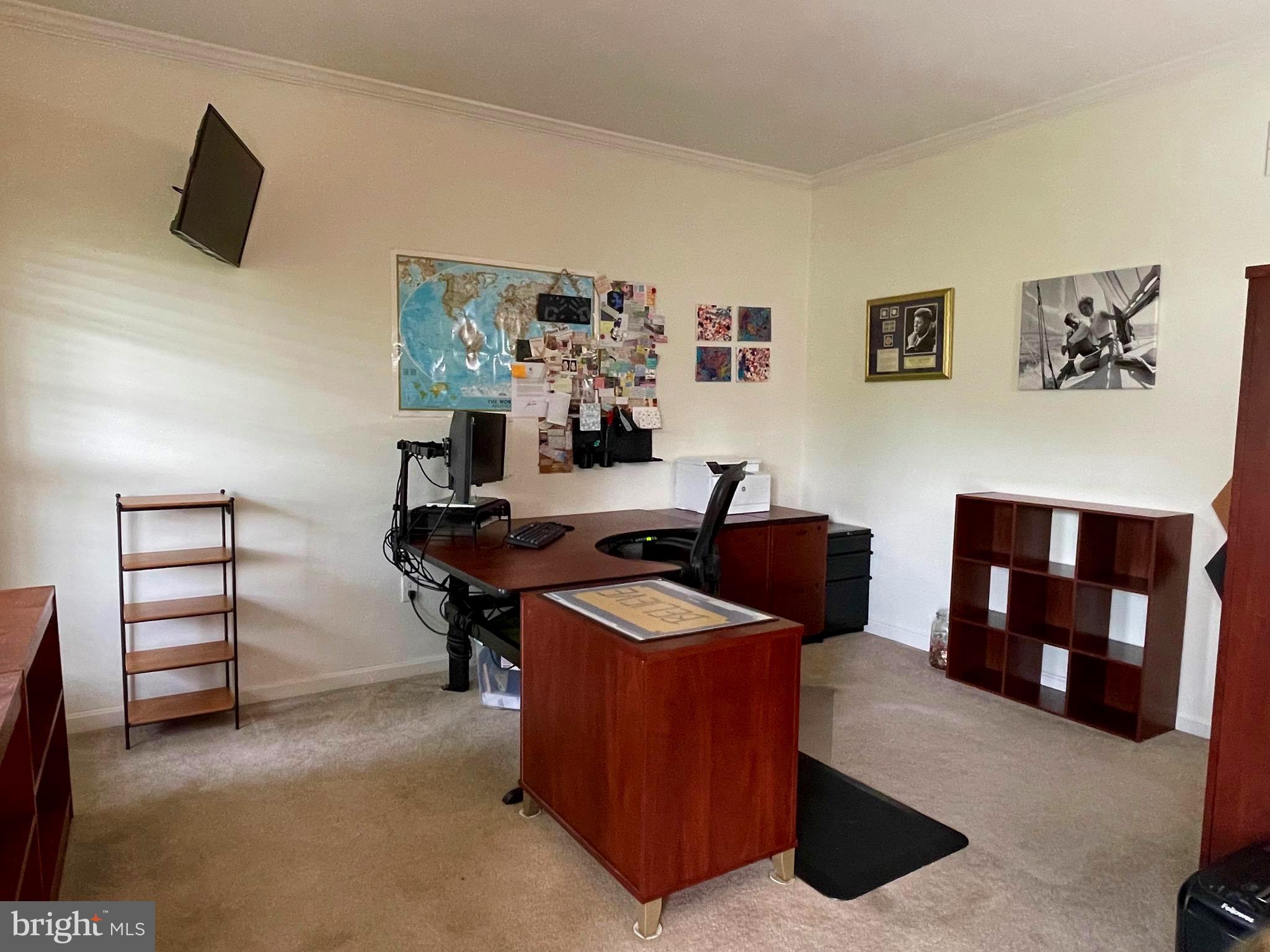 APPLE KNOLLS ESTATES - Residential